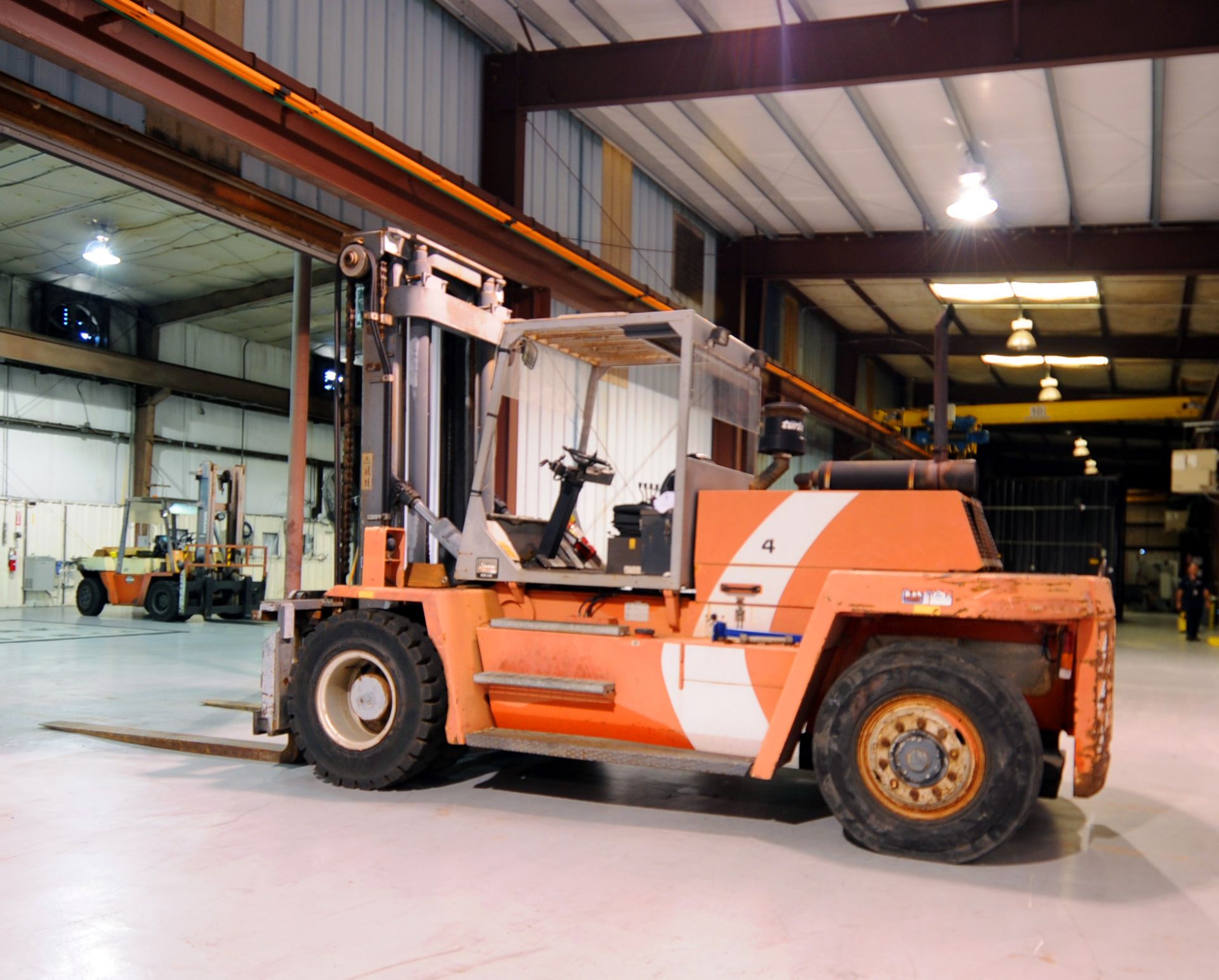 FORKLIFT, KALMAR MDL. DCD136, new 2000, diesel pwrd., 29,980 lb. cap. @23.62", 13,600 Kg @ 600mm L.