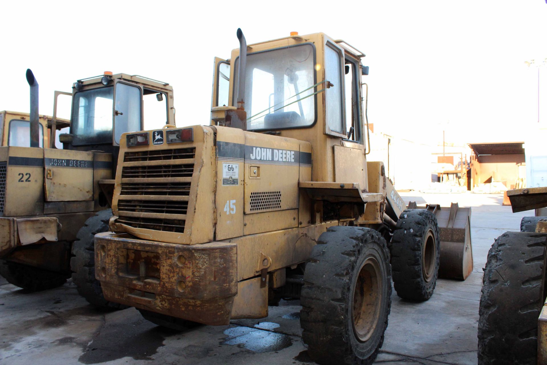 ARTICULATED FRONT END LOADER, JOHN DEERE MDL. 444G, S/N 444GX002443 - Image 2 of 7