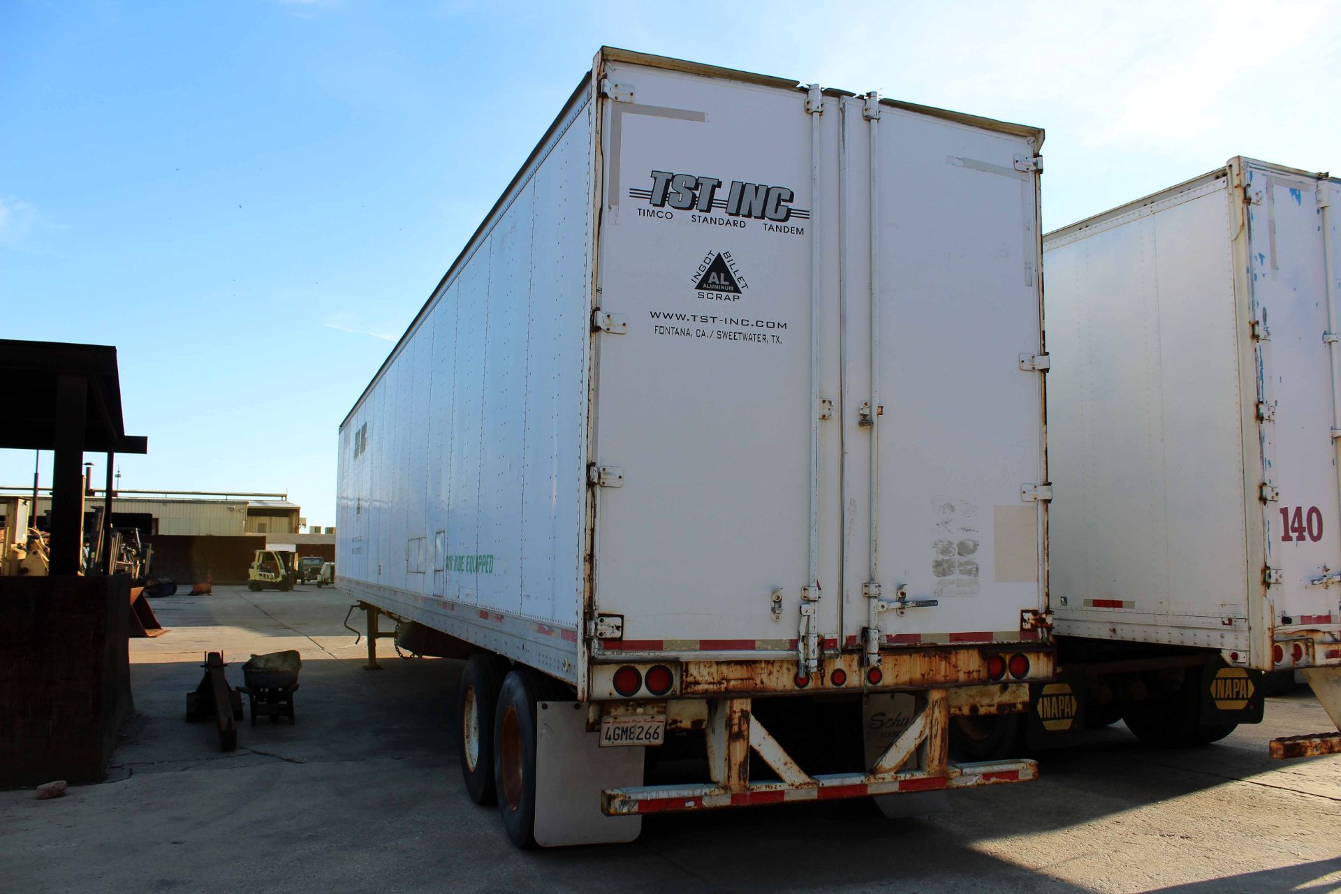 VAN TRAILER, TRAILMOBILE 53'L., tandem axle, landing gear, CA Lic. No. 4GM8266, VIN N.A. - Image 2 of 4