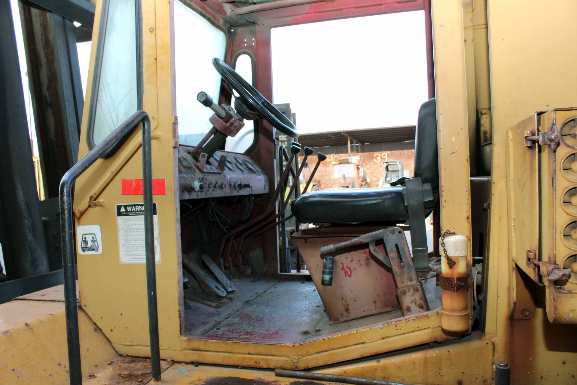 FORKLIFT, TAYLOR 30,000 LB. CAP. MDL. TY300M, enclosed cab, 96" forks, wide fork carriage, rubber - Image 5 of 5