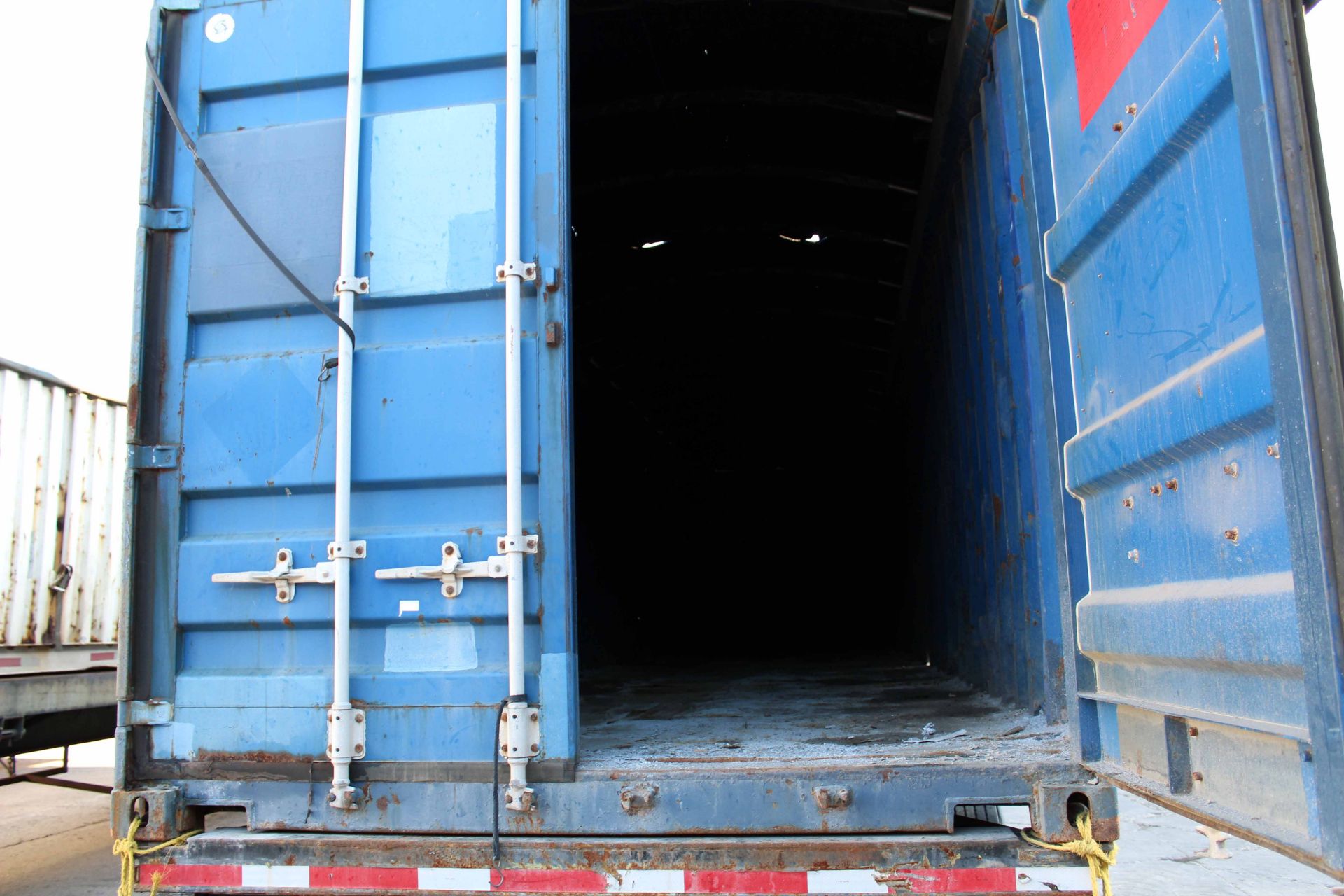 CONTAINER TRAILER FRAME, CUSTOM 40', triple axle, landing gear, open top container - Image 5 of 7