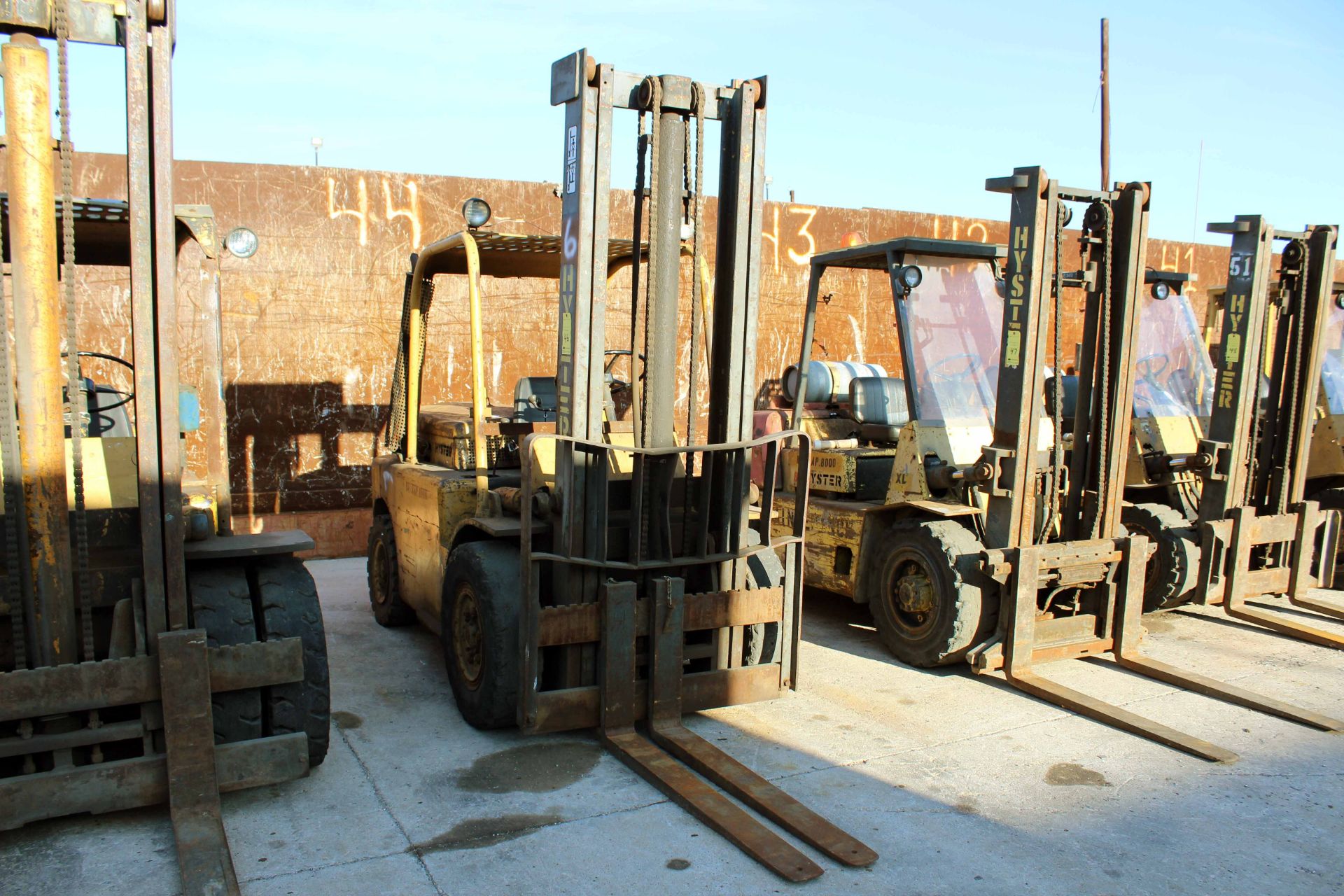 FORKLIFT, HYSTER 8,000 LB. CAP. MDL. H80C, 60" forks, solid tires, S/N C005D23797E (Unit No. 6) - Image 3 of 4