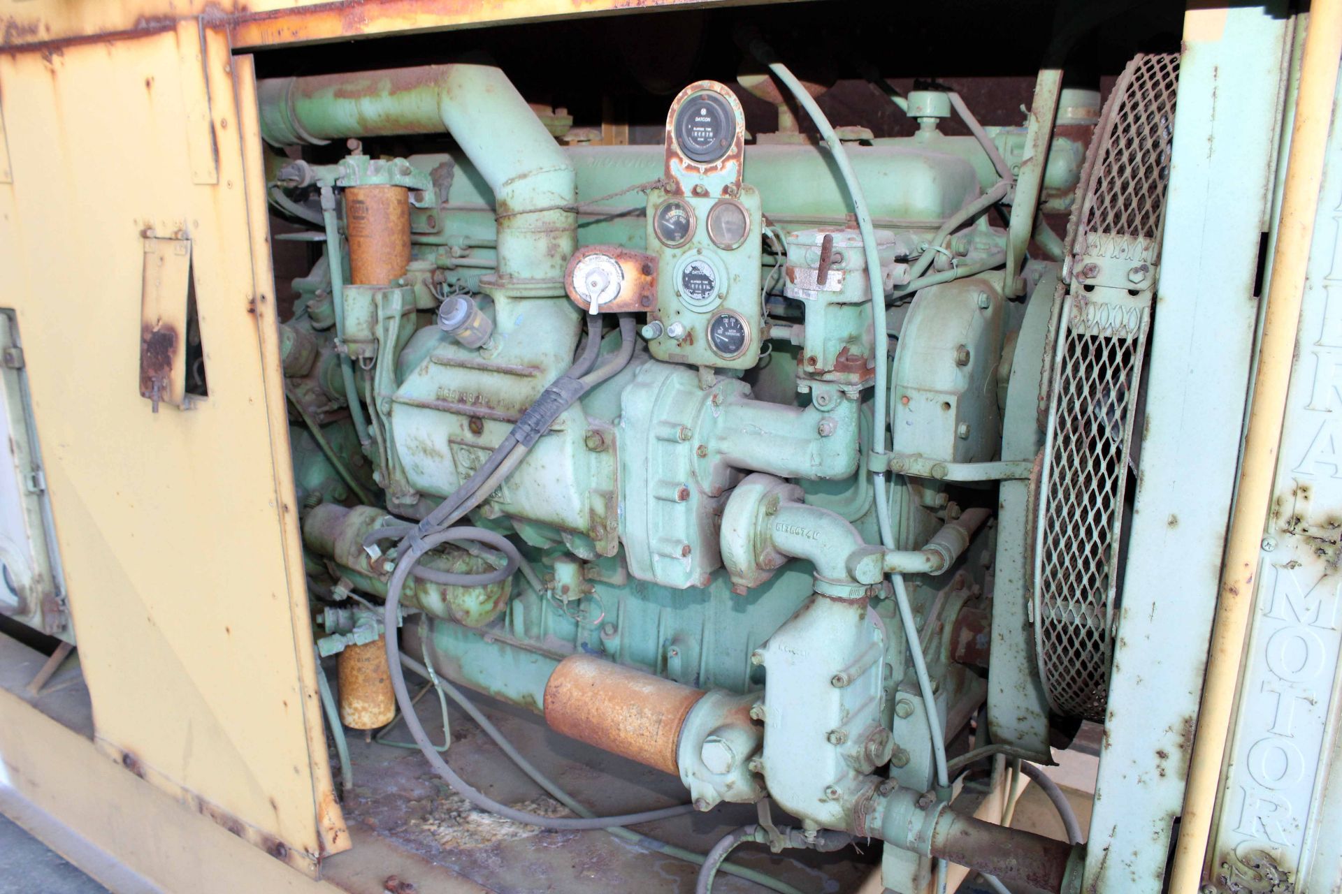 GENERATOR, GENERAL ELECTRIC, 200 KW, Detroit diesel engine, skid mounted, integral tank - Image 3 of 5