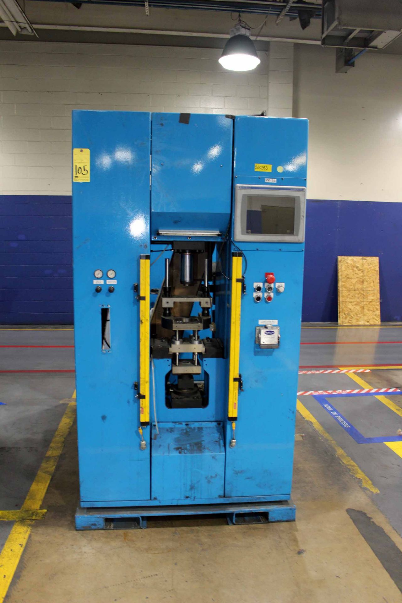 HYDRAULIC POWDER PRESS, TELEDYNE PRESS SYSTEMS 15 T. CAP. MDL. 15TCNC, CNC control, 15 T. cap. @ 2,