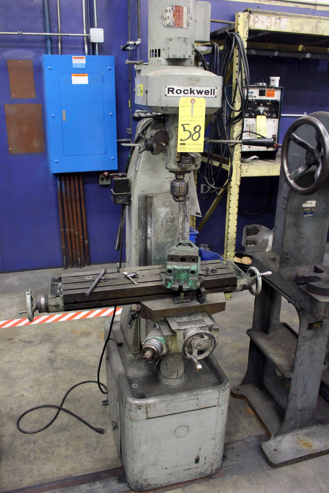 VERTICAL MILLING MACHINE, ROCKWELL, ½ HP drive, coordinate table, fabricated steel base