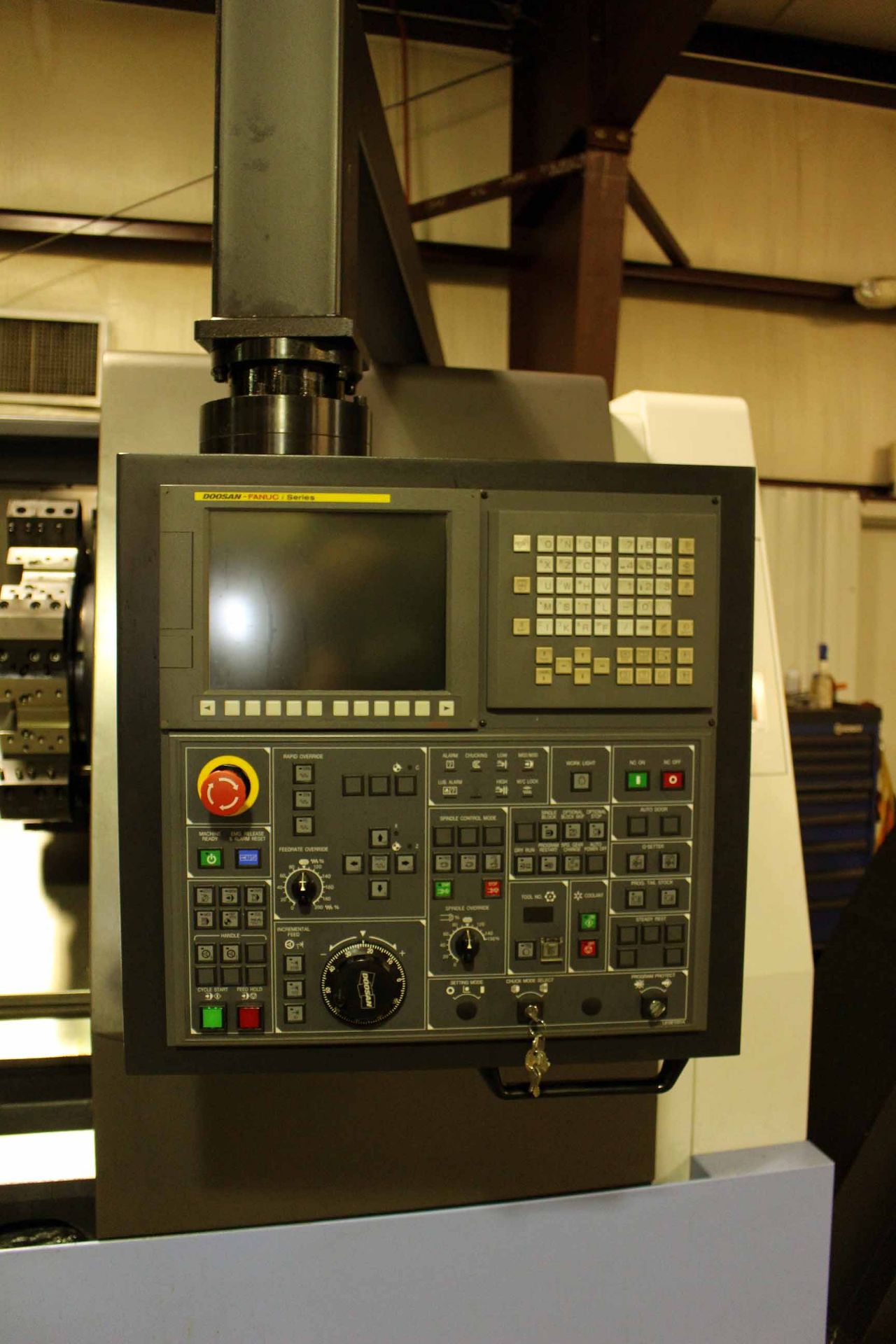 CNC LATHE, DAEWOO PUMA MDL. 400B, new 2013, 18" chuck, 40" dist. btn. centers, chip conveyor, S/N - Image 5 of 7