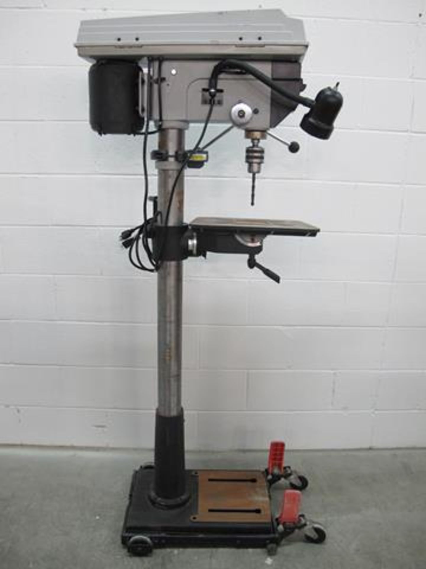 DELTA, 17-950L, PEDESTAL DRILL PRESS, 2009, S/N 2009-15-XL-011146, (L1) - Image 2 of 5