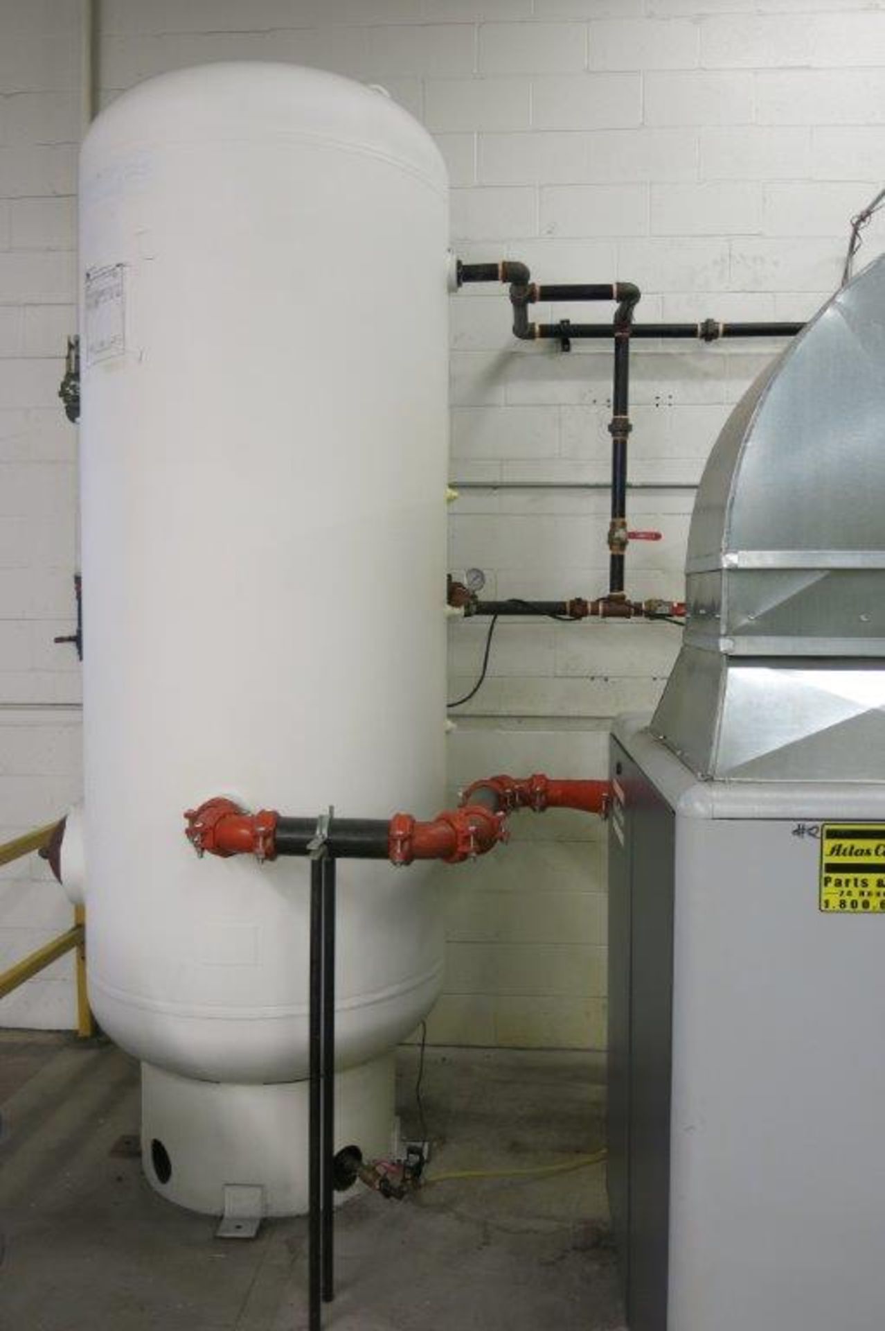 AIR COMPRESSOR RECEIVING TANK, (RIGGER REQUIRED)