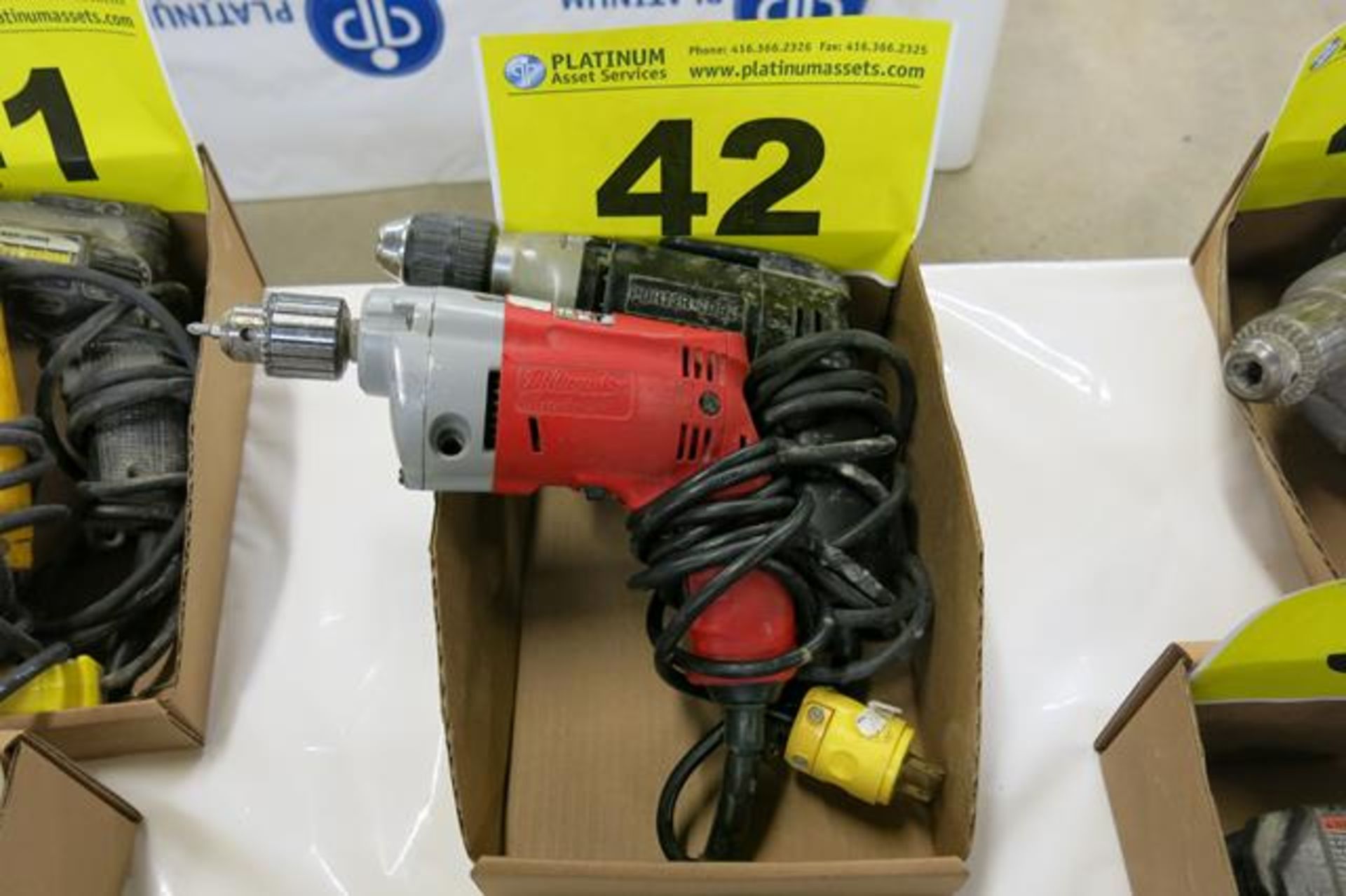 LOT OF (2) ELECTRIC DRILLS