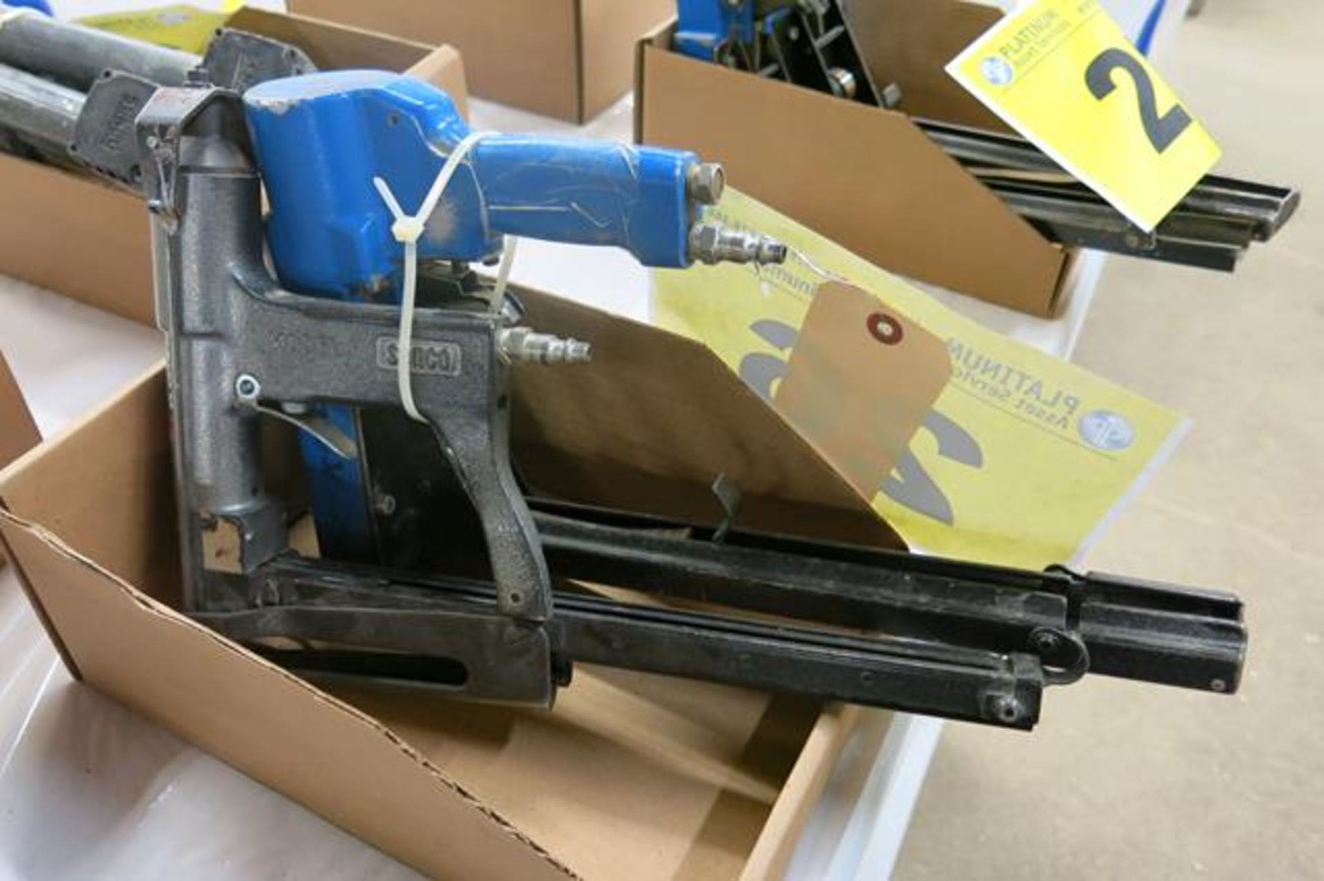 LOT OF JOSELF KIHLBERG AND SENCO PNEUMATIC STAPLERS - Image 2 of 4