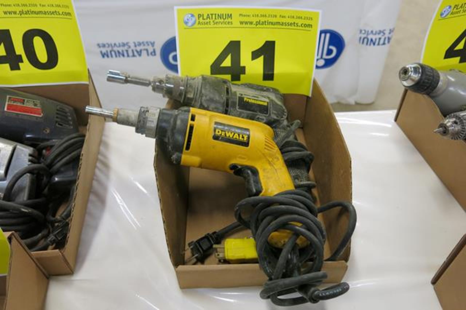 LOT OF (2) ELECTRIC DRILLS