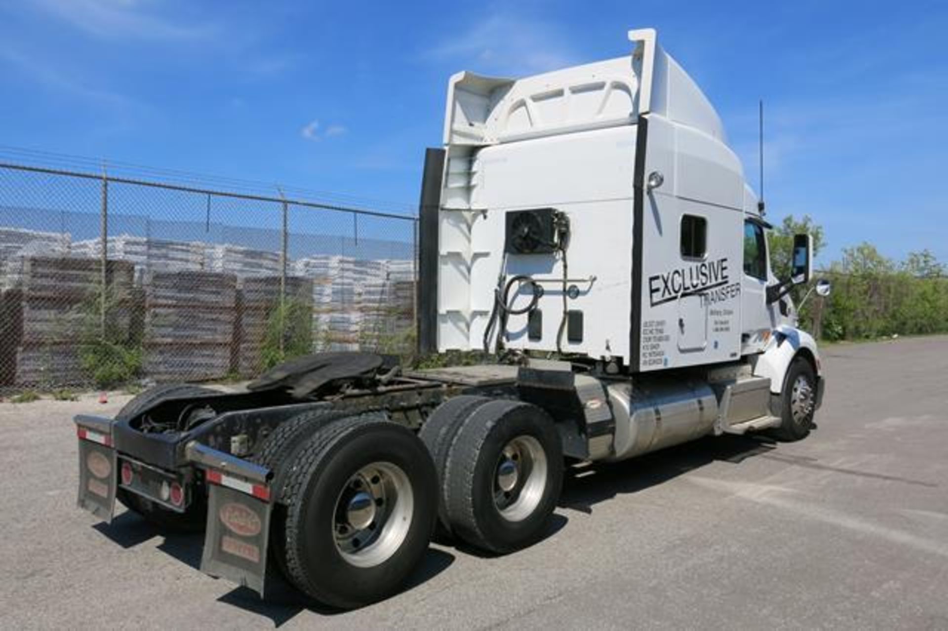 2014 PETERBILT, 579, TRACTOR TRAILER WITH WARRANTY - Image 6 of 33