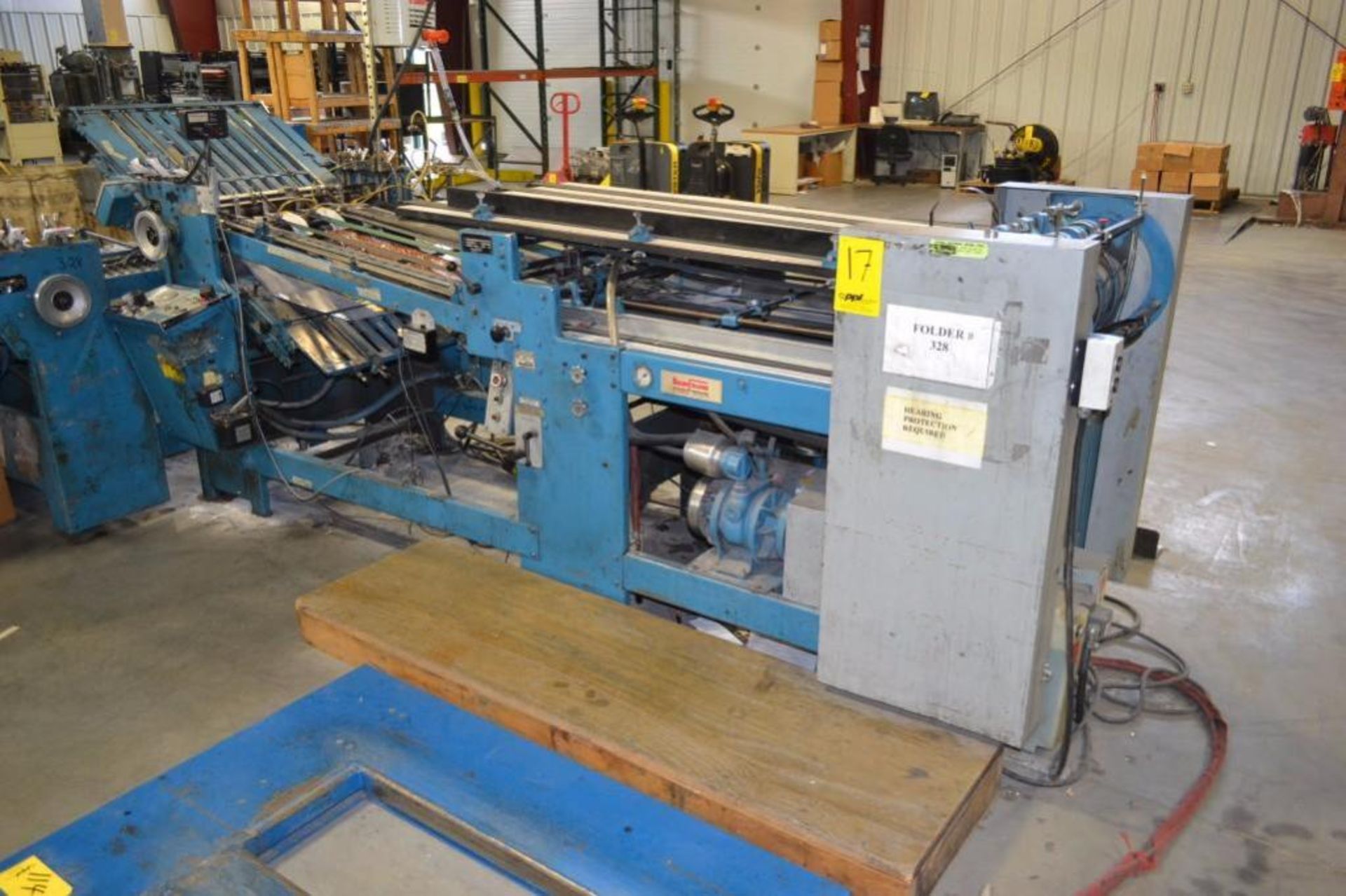 Baumfolder 26 in. x 40 in. Continuous Feed Folder Model 726, S/N UA5-177 with 8-Page & Hang-on Deliv