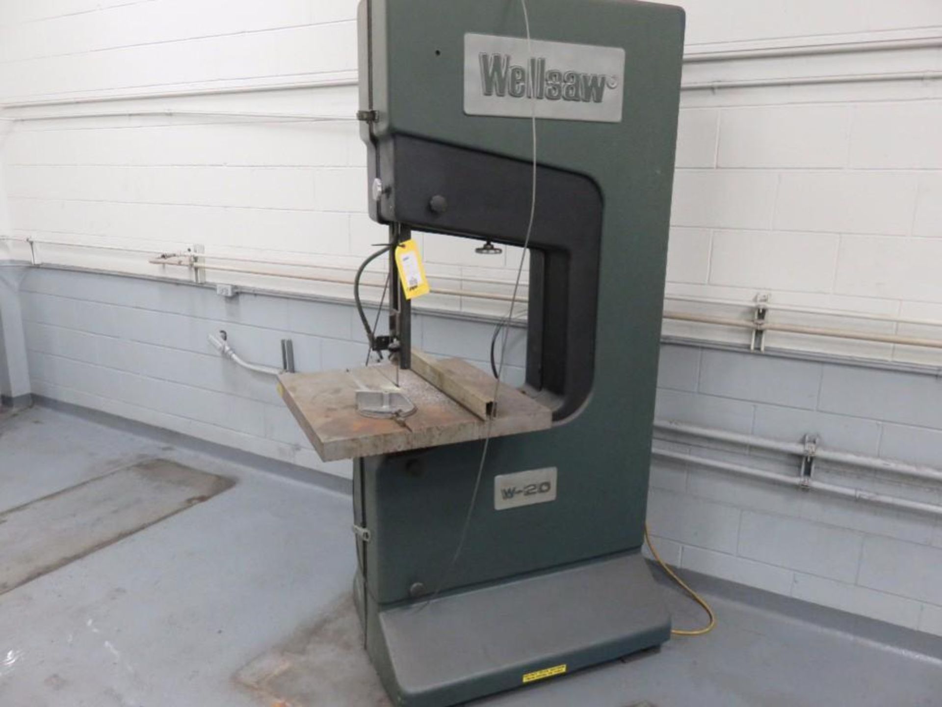 Wellsaw 20 in. Vertical Band Saw Model W-20, 26 in. x 26 in. Table