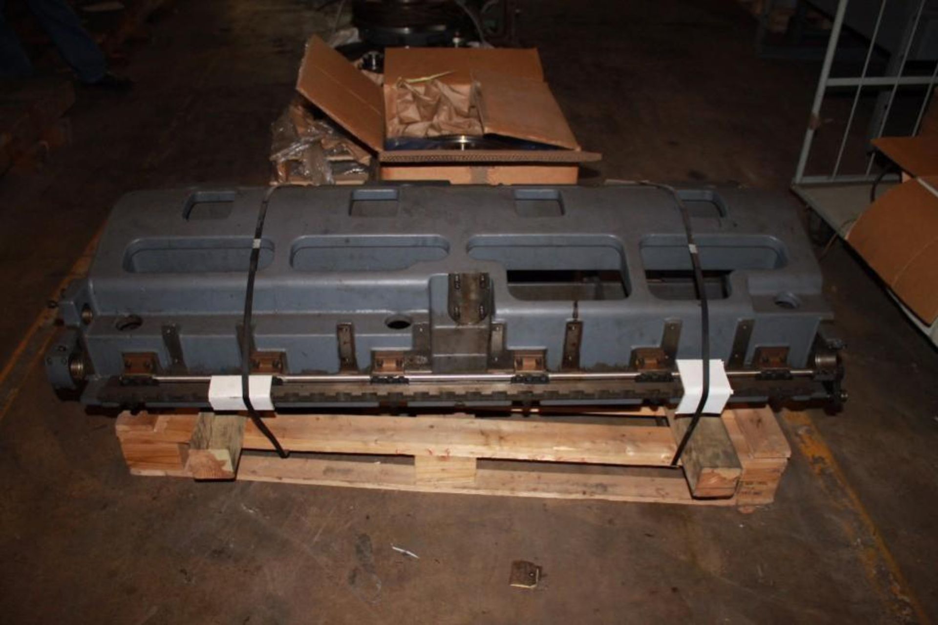 LOT: R900 55 in. Transfer - (2) Shafts & Gears on (4) Pallets - Image 3 of 3