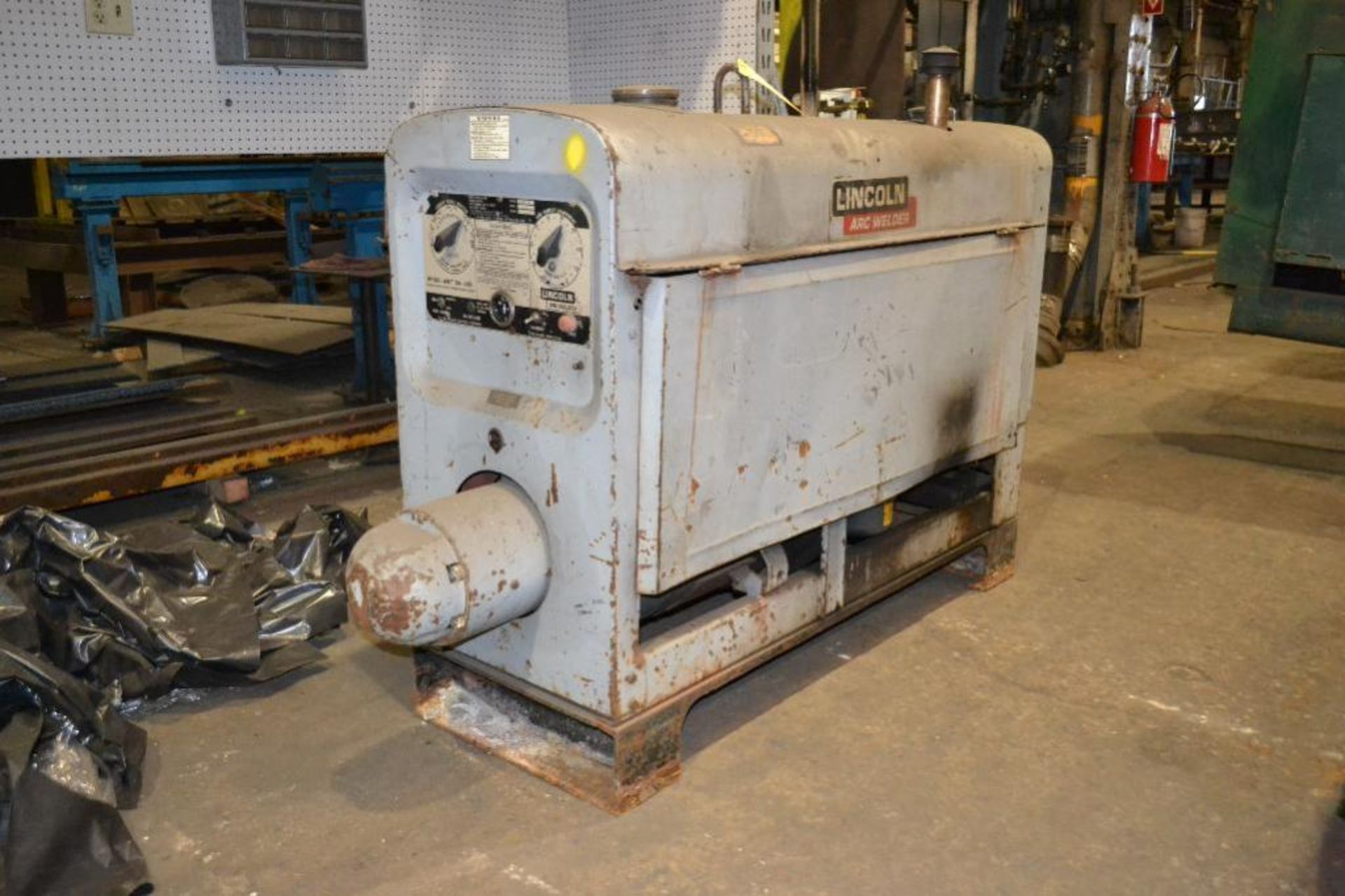 Lincoln 200 Amp Gasoline Welder Model SA200