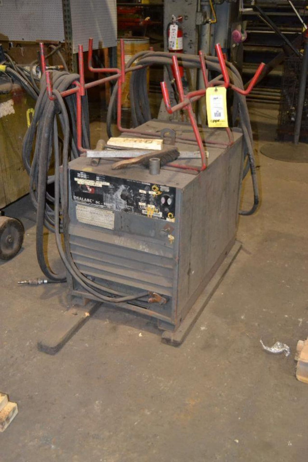 Lincoln 1000 Amp Welder Model DC1000, with Cables