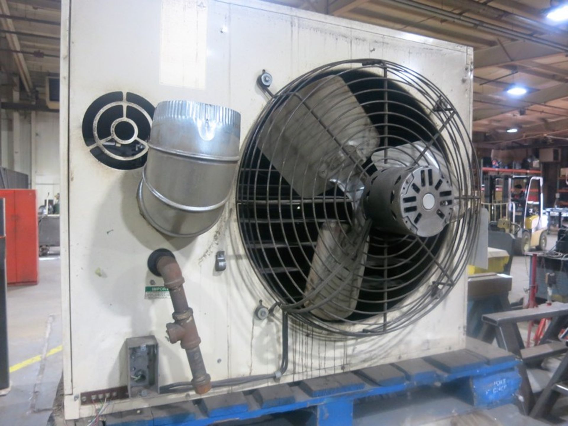 REZNOR MODEL UDAP 300 GAS FORCED AIR FURNANCE - Image 2 of 3