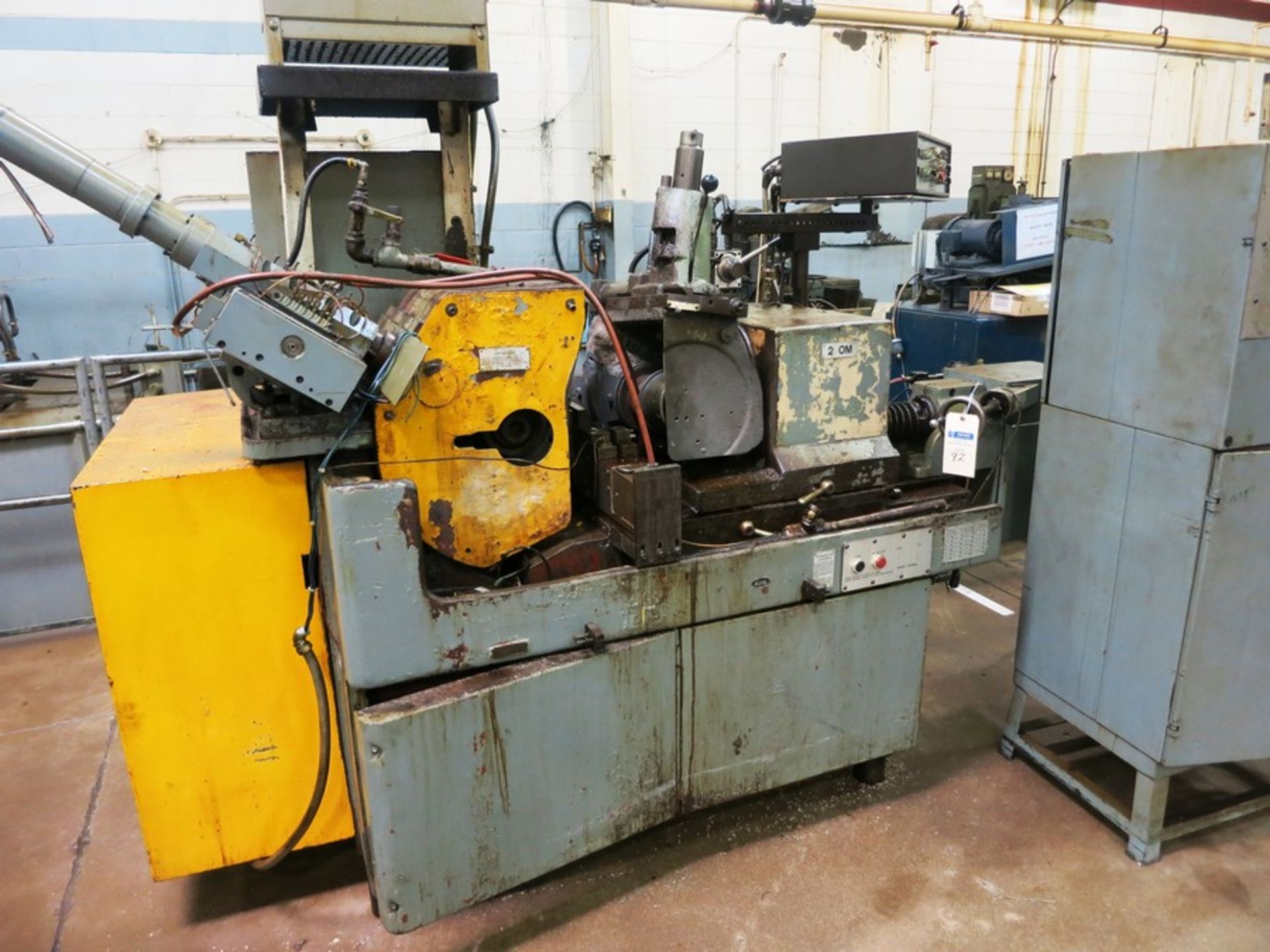 CINCINNATI #2 OM CENTERLESS GRINDER, S/N 2M2H1ACF-19