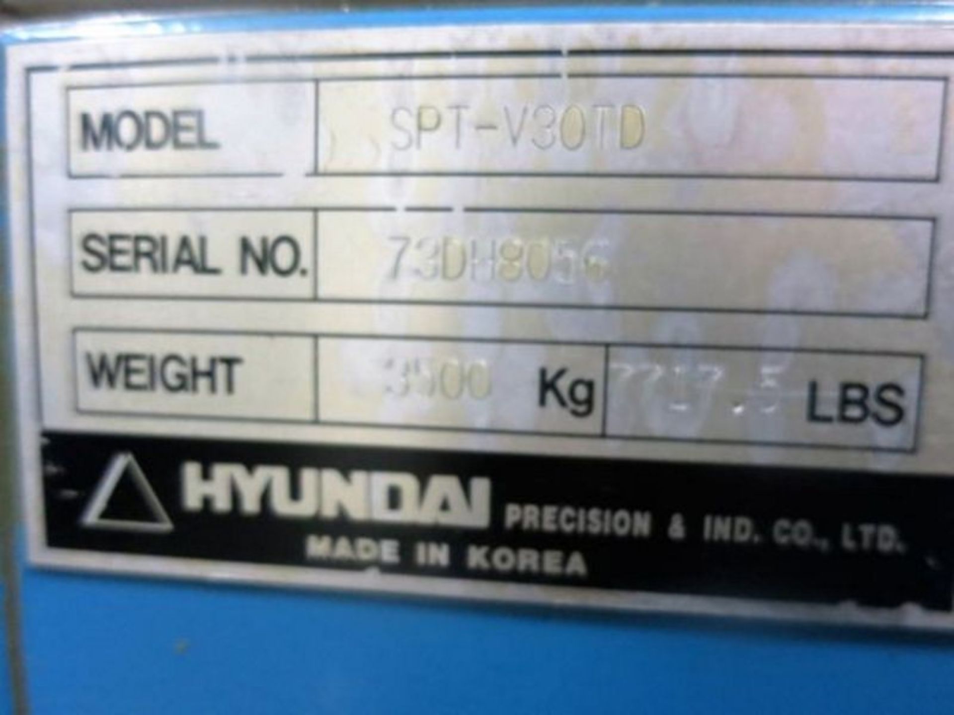 HYUNDAI MODEL SPTV30TD CNC TAPMILL CENTER WITH PALLET CHANGER, S/N 73H8056, NEW 1999 Table size 35. - Image 9 of 10