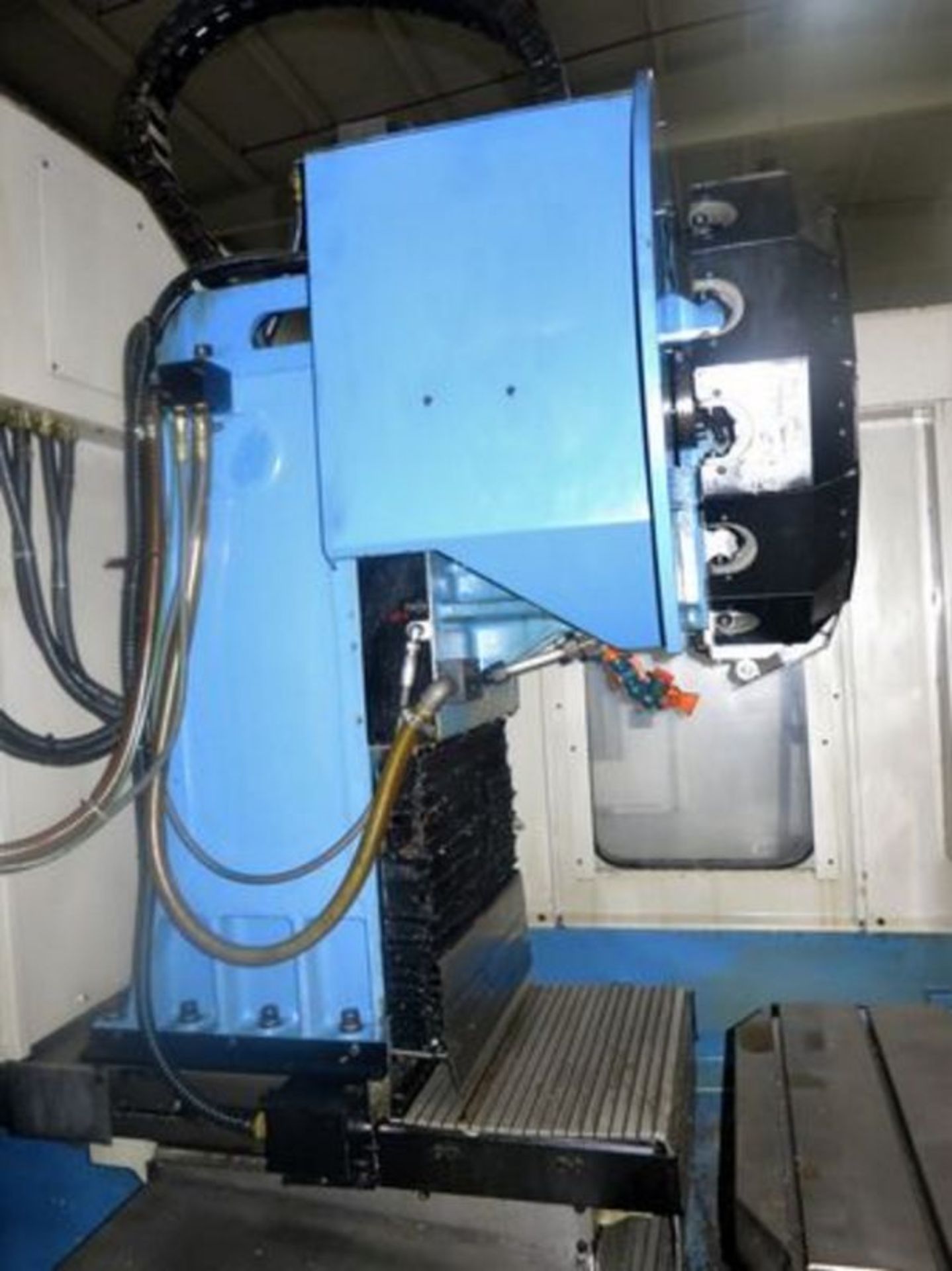 HYUNDAI MODEL SPTV30TD CNC TAPMILL CENTER WITH PALLET CHANGER, S/N 73H8056, NEW 1999 Table size 35. - Image 6 of 10