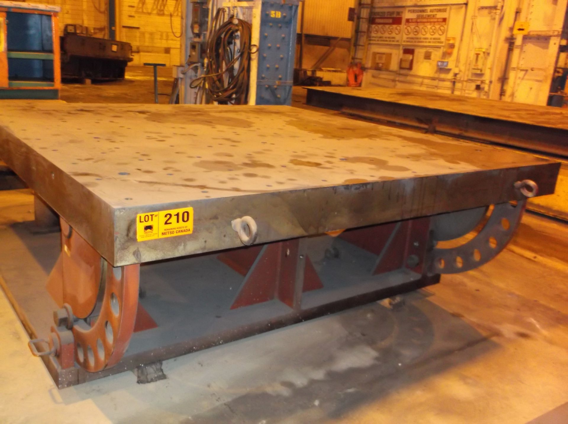 96'' X 96''  HYDRAULIC LIFT SINE PLATE