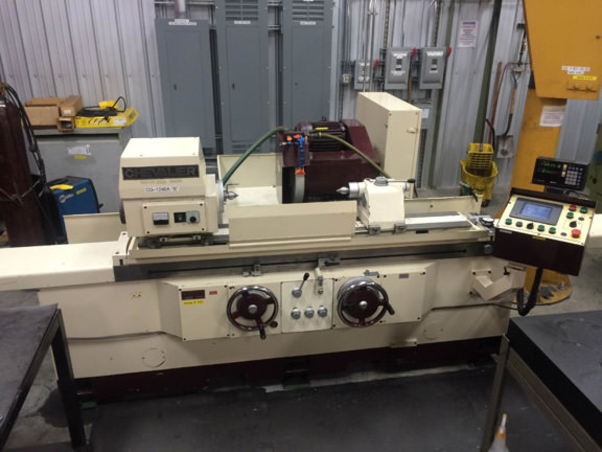 CHEVALIER 12" X 40" MODEL CG-1240A UNIVERSAL CYLINDRICAL GRINDER