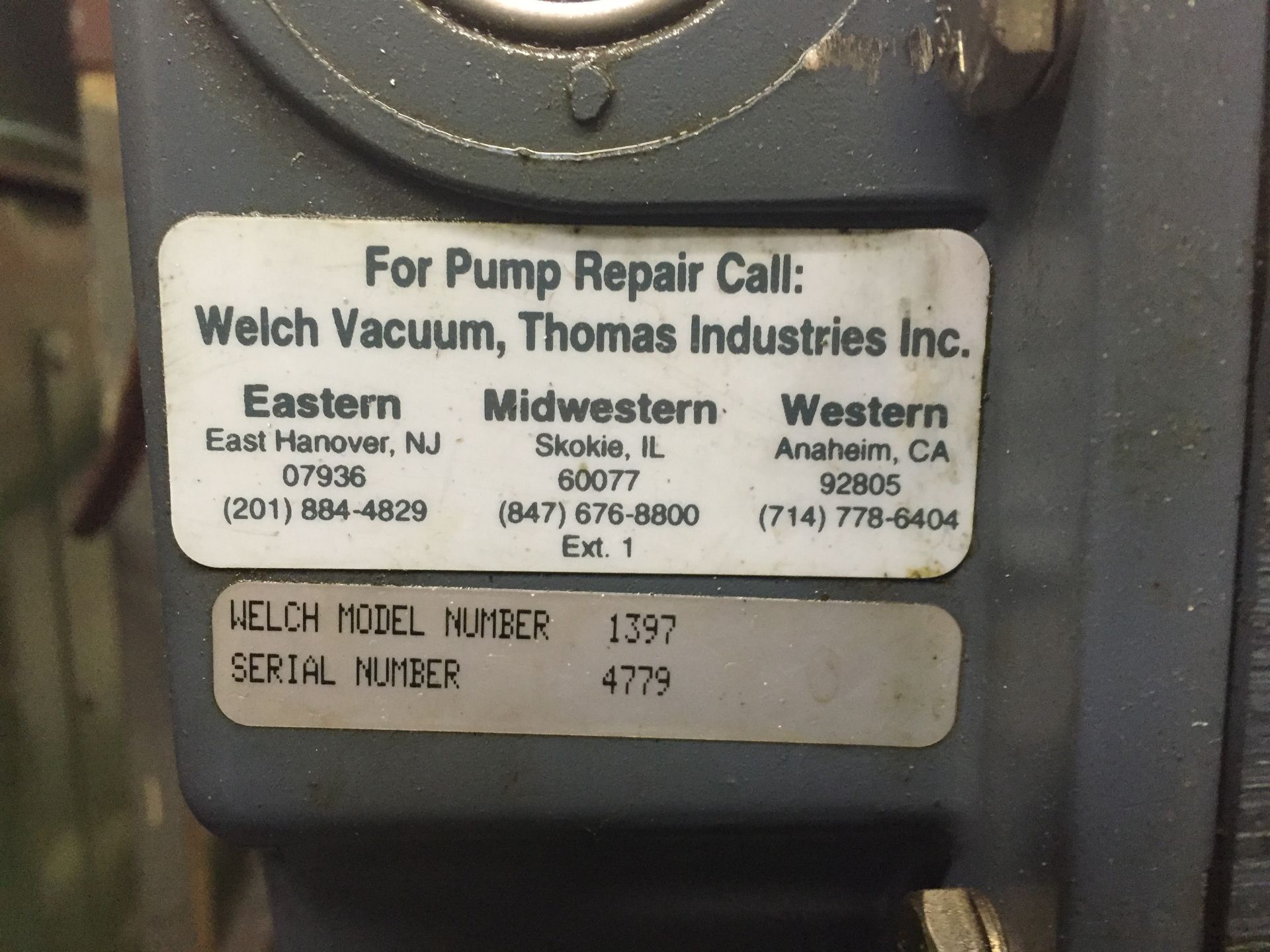 Welch Vacuum Pump 1397 - Image 2 of 2