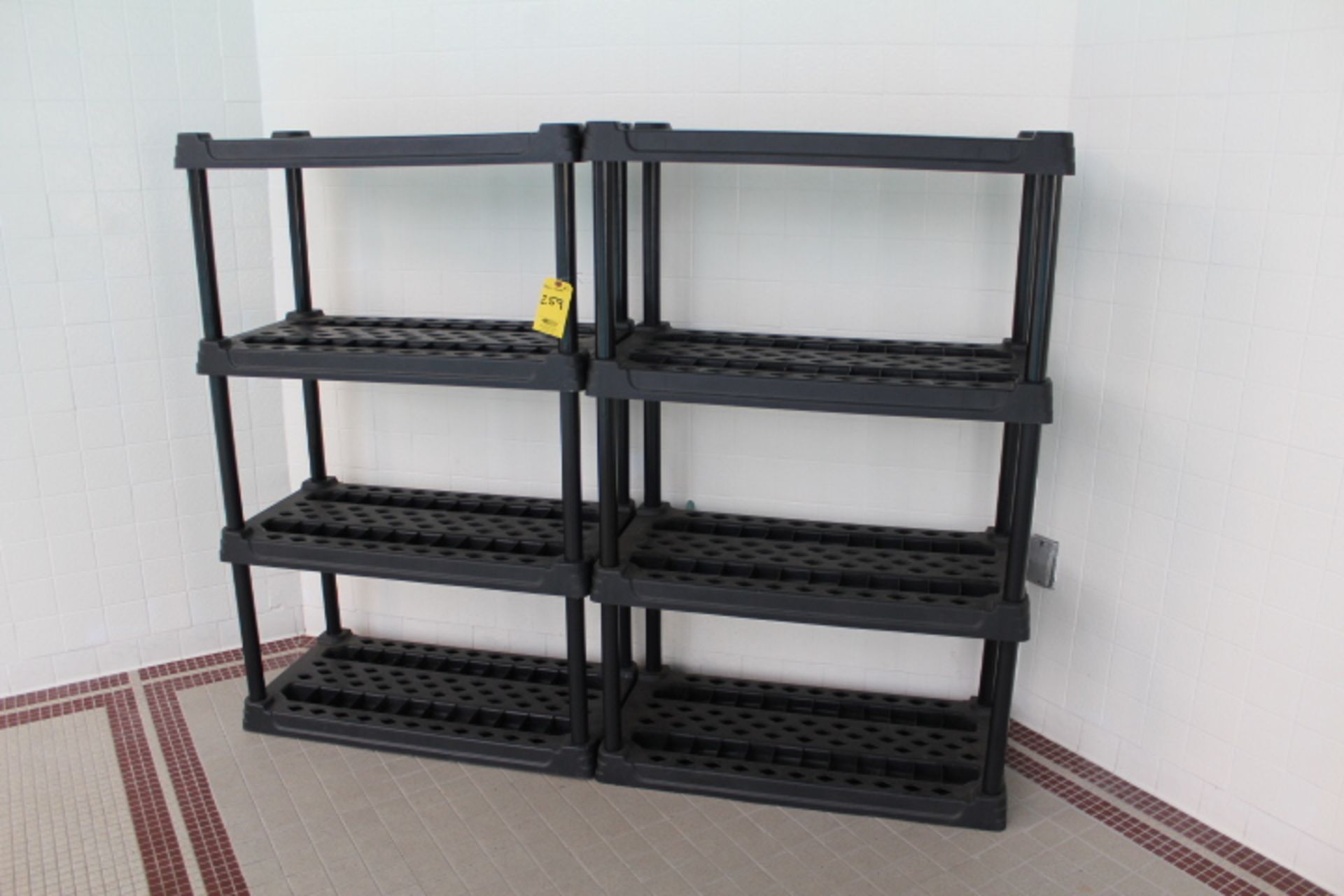 PLASTIC SHELVES