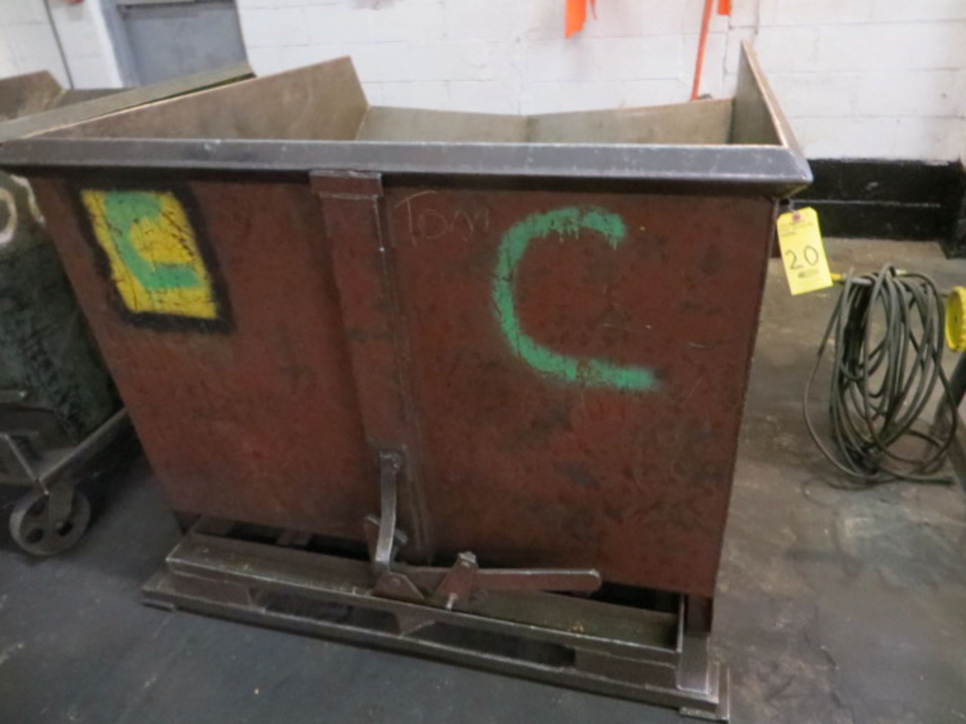 GALBREATH SELF-DUMPING HOPPER