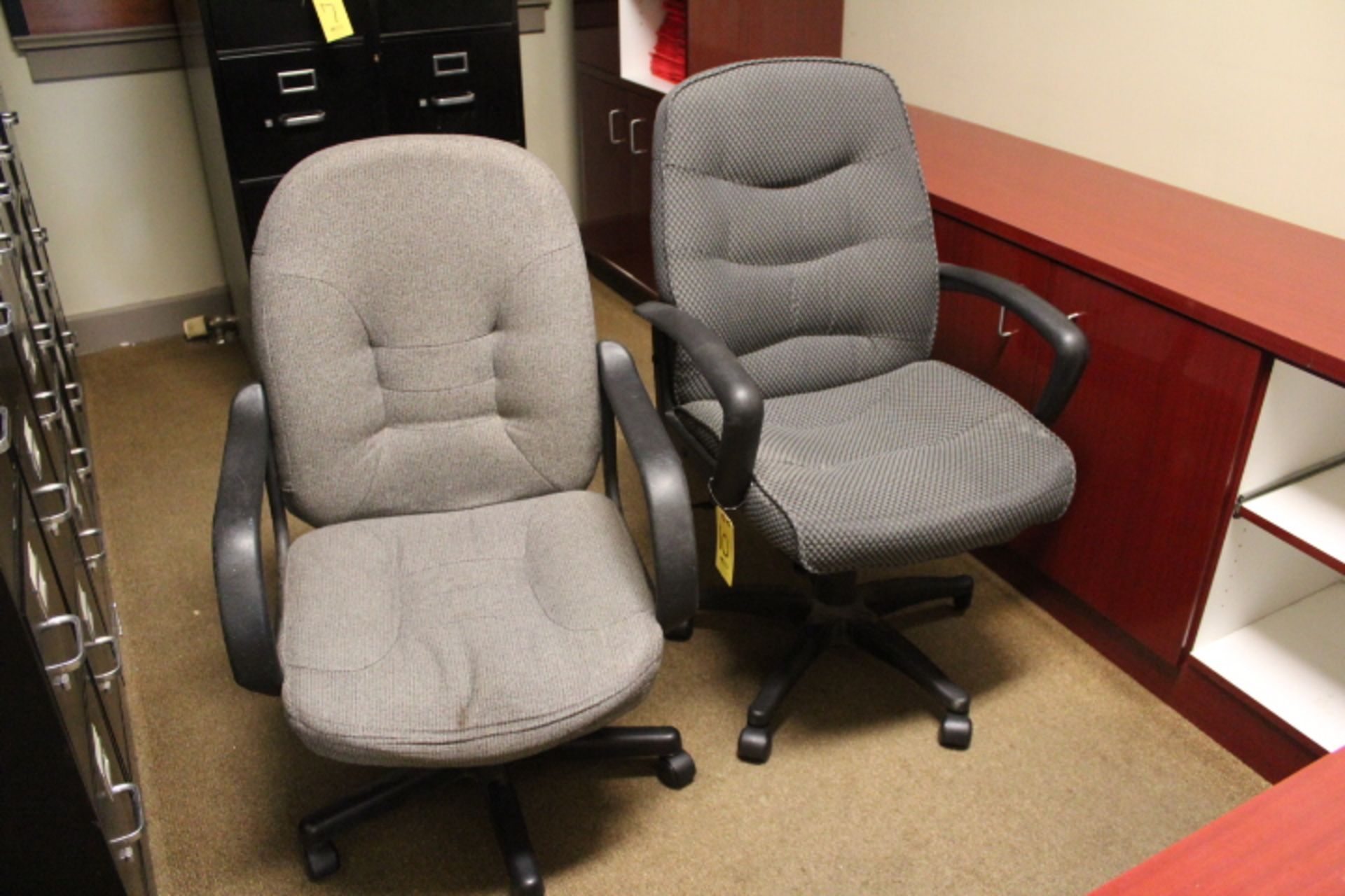 (2) HYDRAULIC OFFICE CHAIRS
