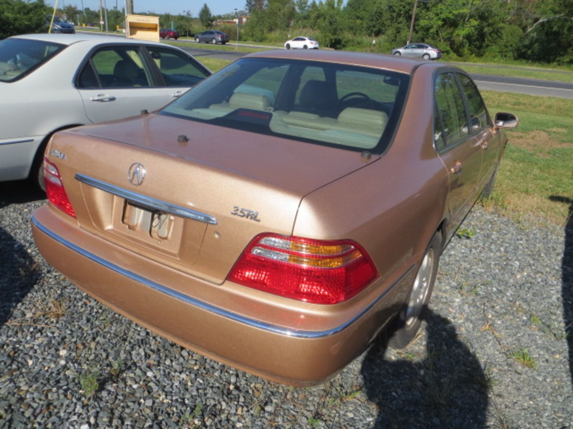 1998 Acura RL 165000 MILES,VIN JH4KA9665XC003456, VEHICLE BEING SOLD WITH SALVAGE TITLE AND 30 DAY - Image 3 of 3