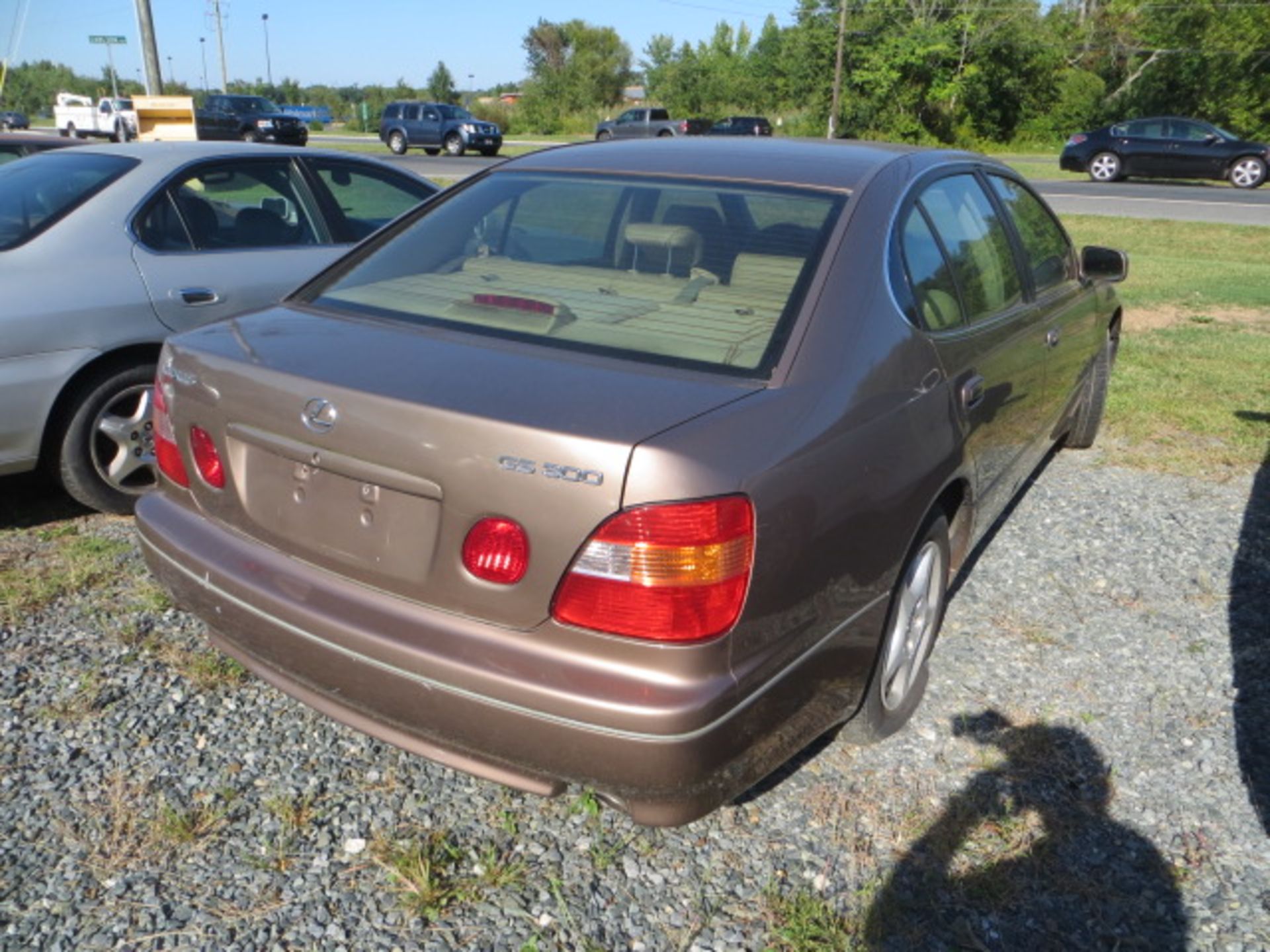 2000 Lexus GS300 227000 MILES,VIN JT8BD68S1X0089528, SOLD WITH GOOD TRANSFERABLE TITLE, ALL VEHICLES - Image 3 of 3