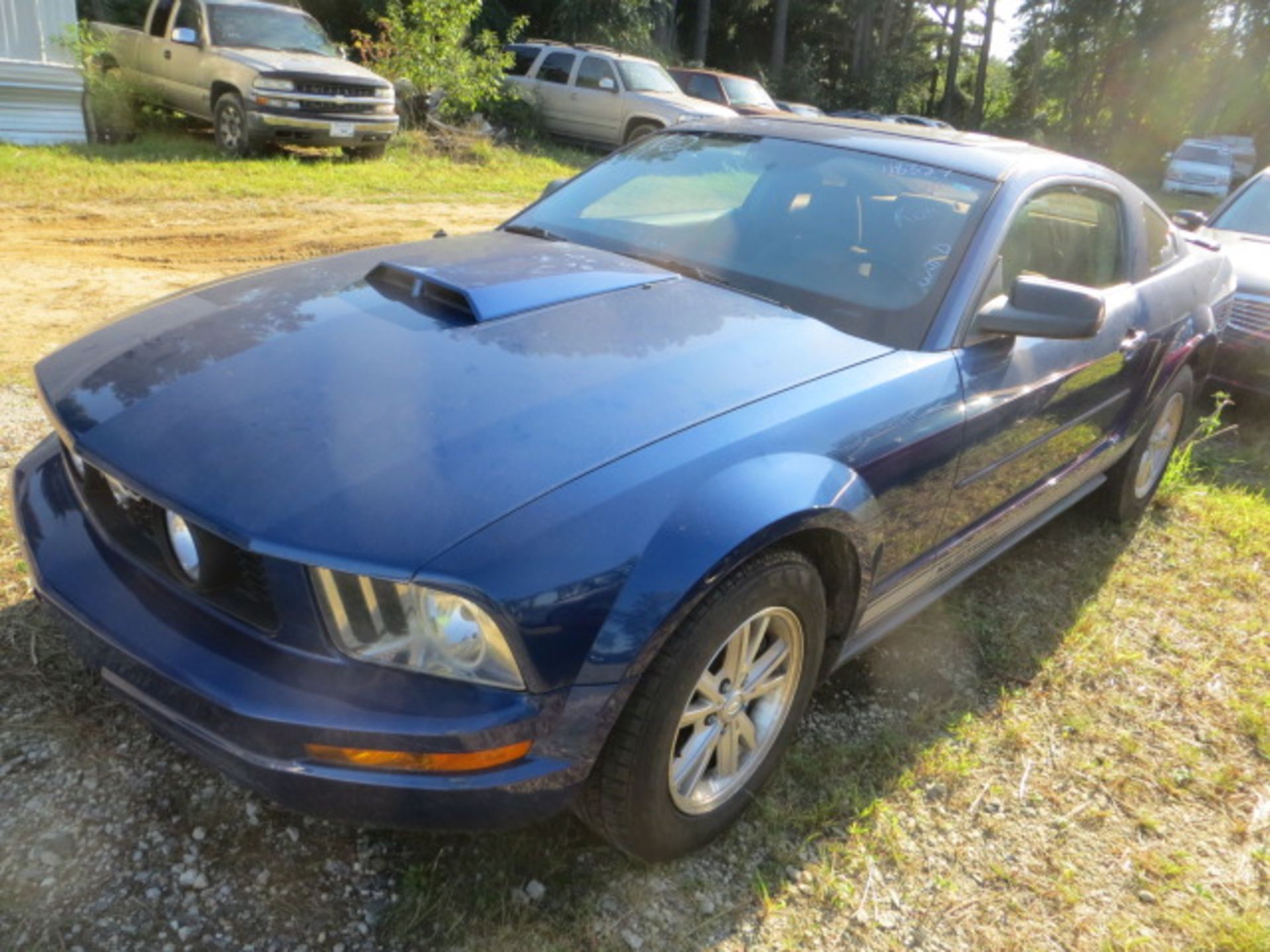 2008 Ford Mustang-NEEDS ALIGNMENT 115000 MILES,VIN 1ZVHT80N385181367, SOLD WITH TRANSFERABLE TITLE - Image 2 of 3