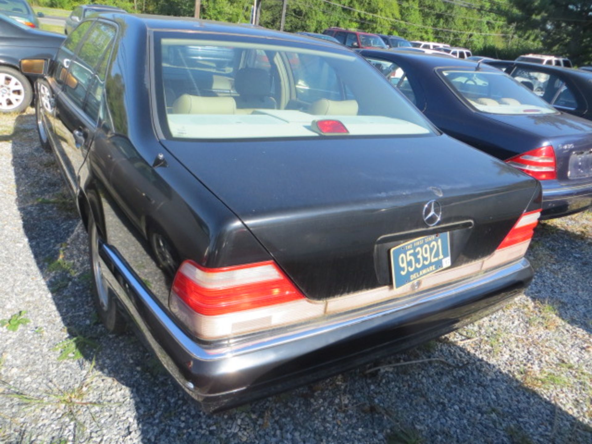 1999 Mercedes Benz- 147000 MILES,VIN WDBGA43G2XA408997, SOLD WITH TRANSFERABLE TITLE, NO KEYS - Image 3 of 3