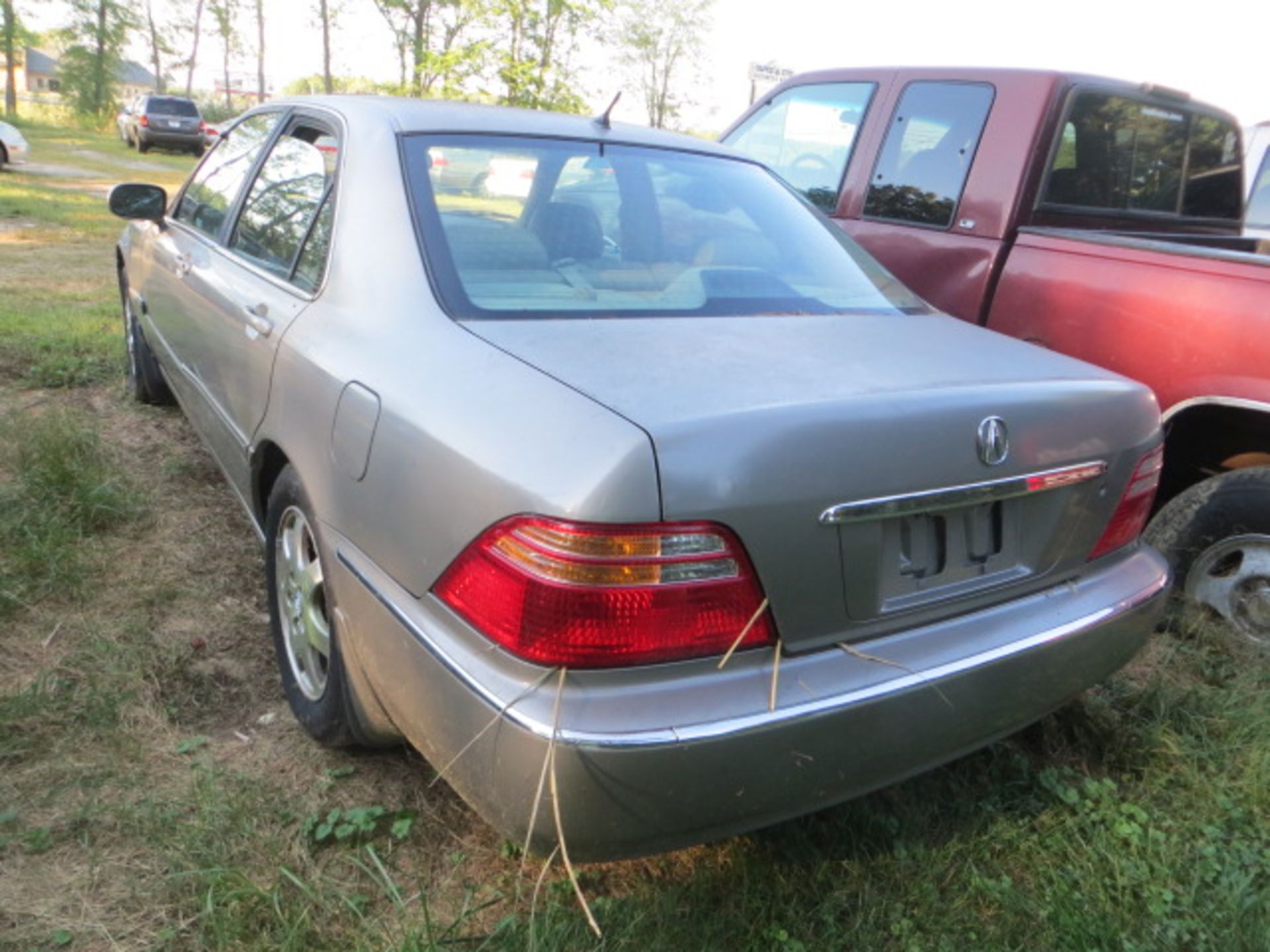 2002 Acura-NEED IGNITION 165000 MILES,VIN JH4KA96592C012063, VEHICLE BEING SOLD WITH SALVAGE TITLE - Image 3 of 3