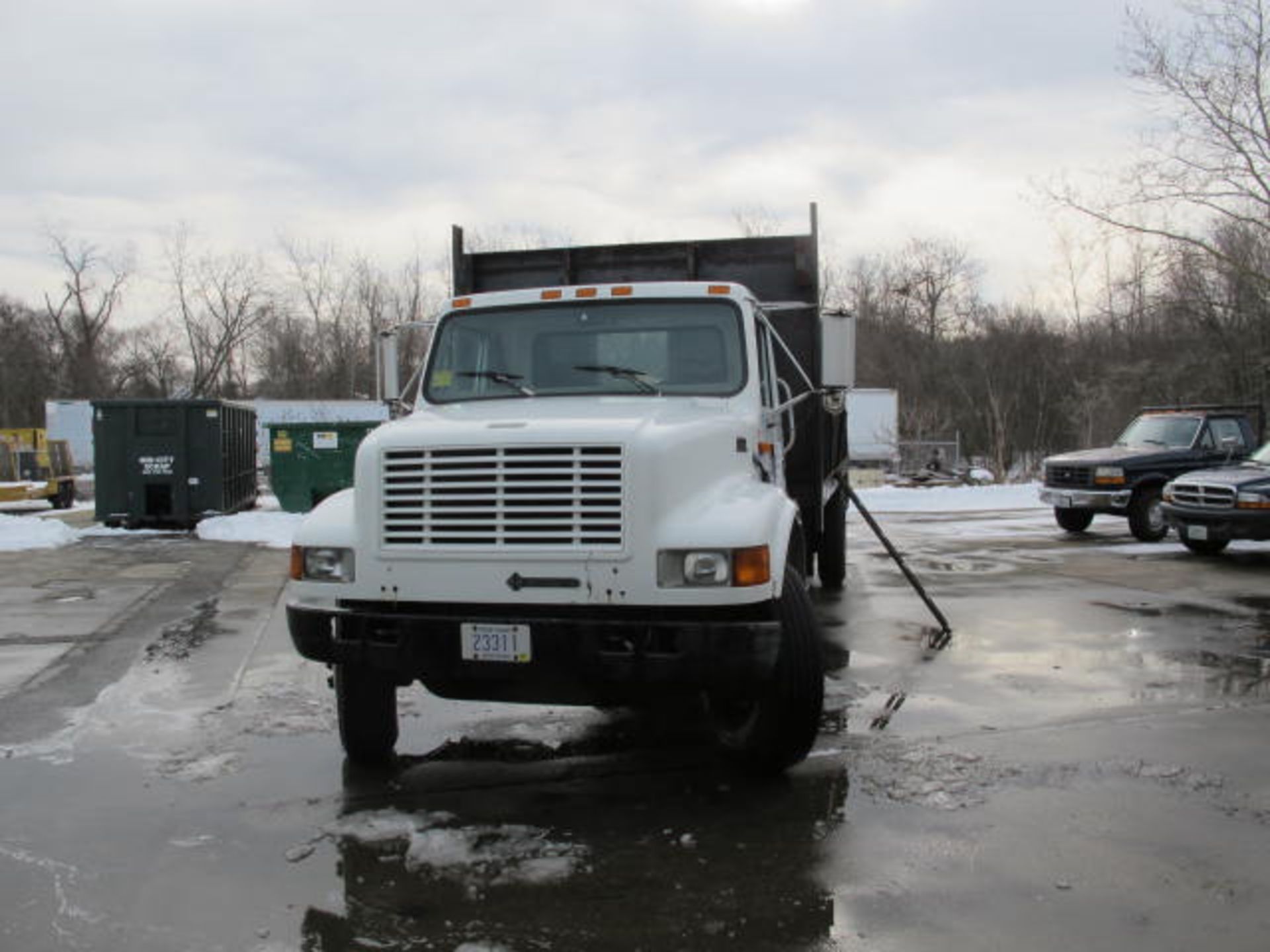 1998 International 4900 DT466E 4x2 Stake Body Truck VIN: 1HTSCAAN2W510458 6+ Plus Transmission, - Image 9 of 9