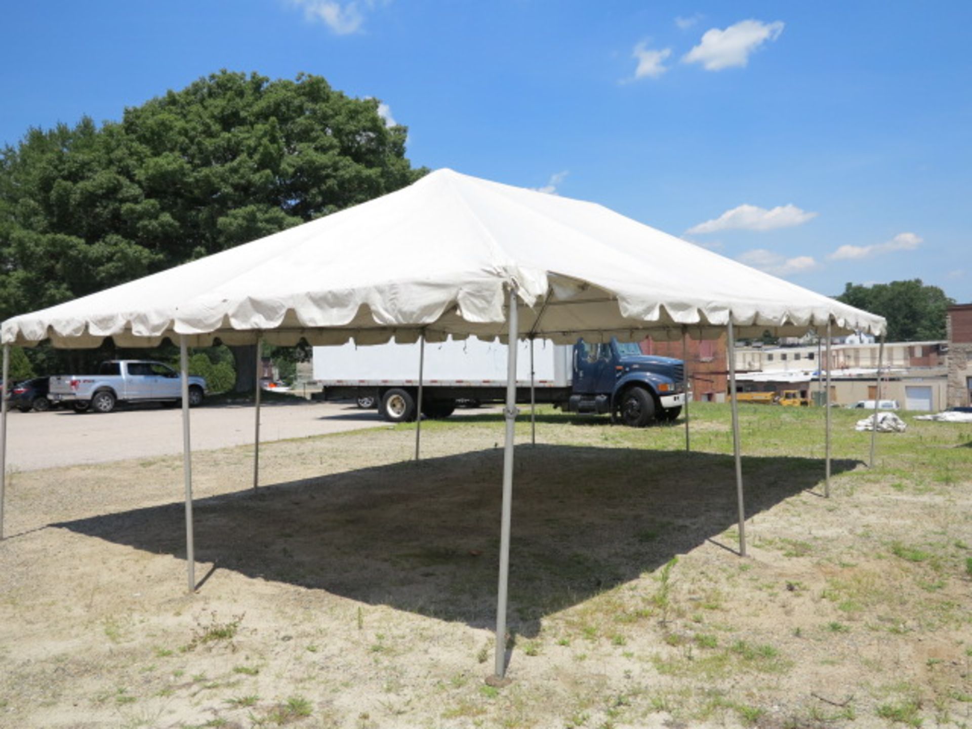 20' x 30' White Tent w/ Hardware Any images provided are for bidder's guidance only. See Terms of - Image 3 of 7