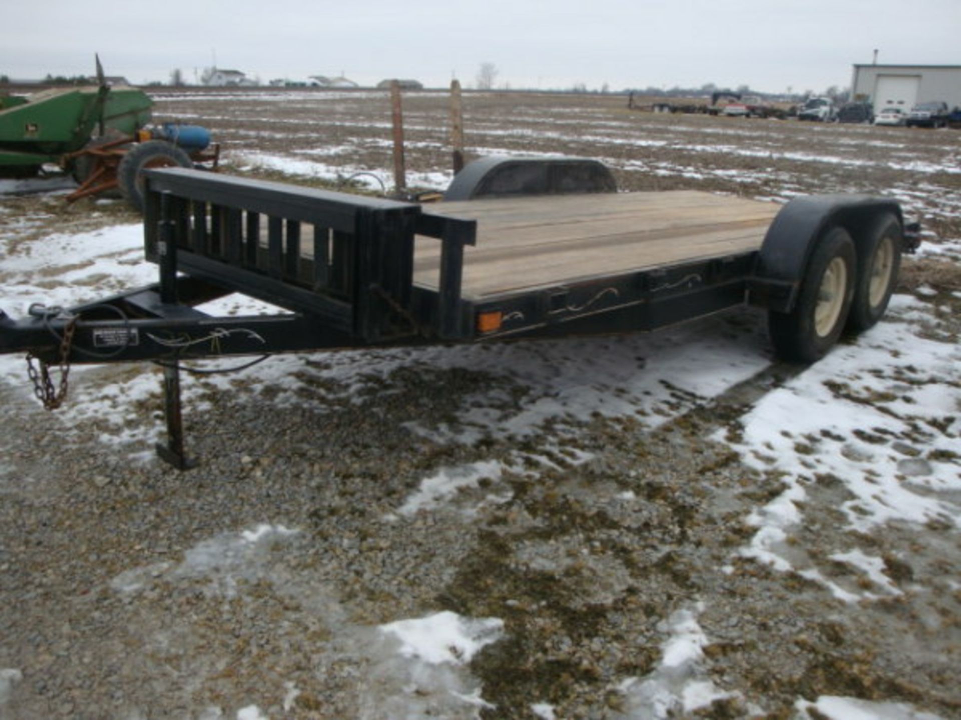 (Lot 32a) 2002 Hogwild 16ft tandem trailer w/brakes 7,000lb - Image 2 of 2