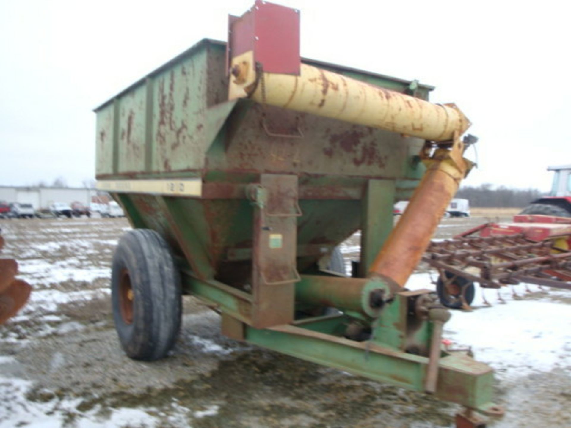 (Lot 42L) JD auger wagon