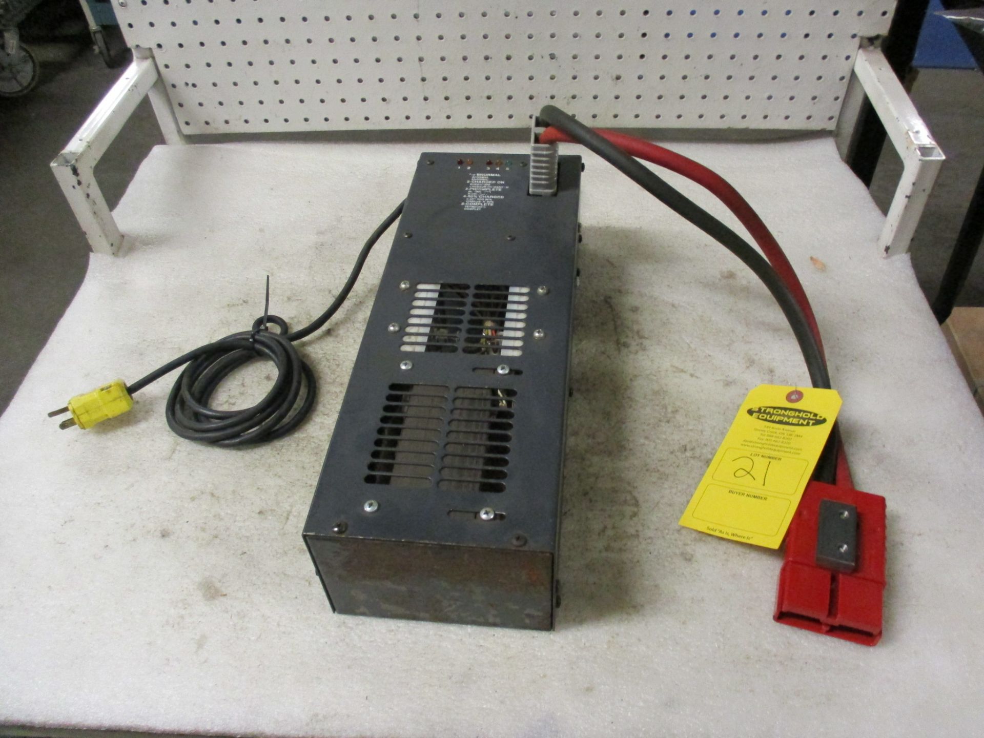 Battery Charger - 24V unit - DC charger 120V input