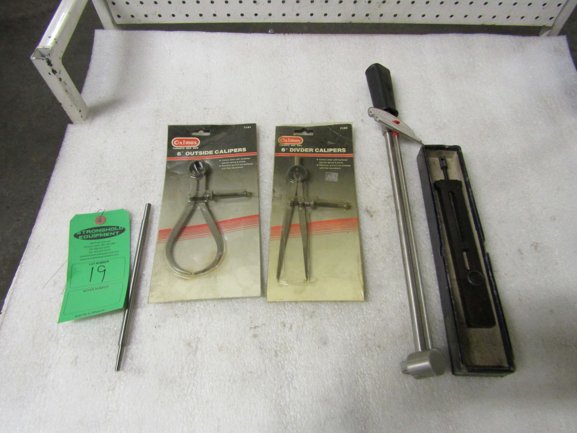 Lot with 2 X calipers & precision torque wrench