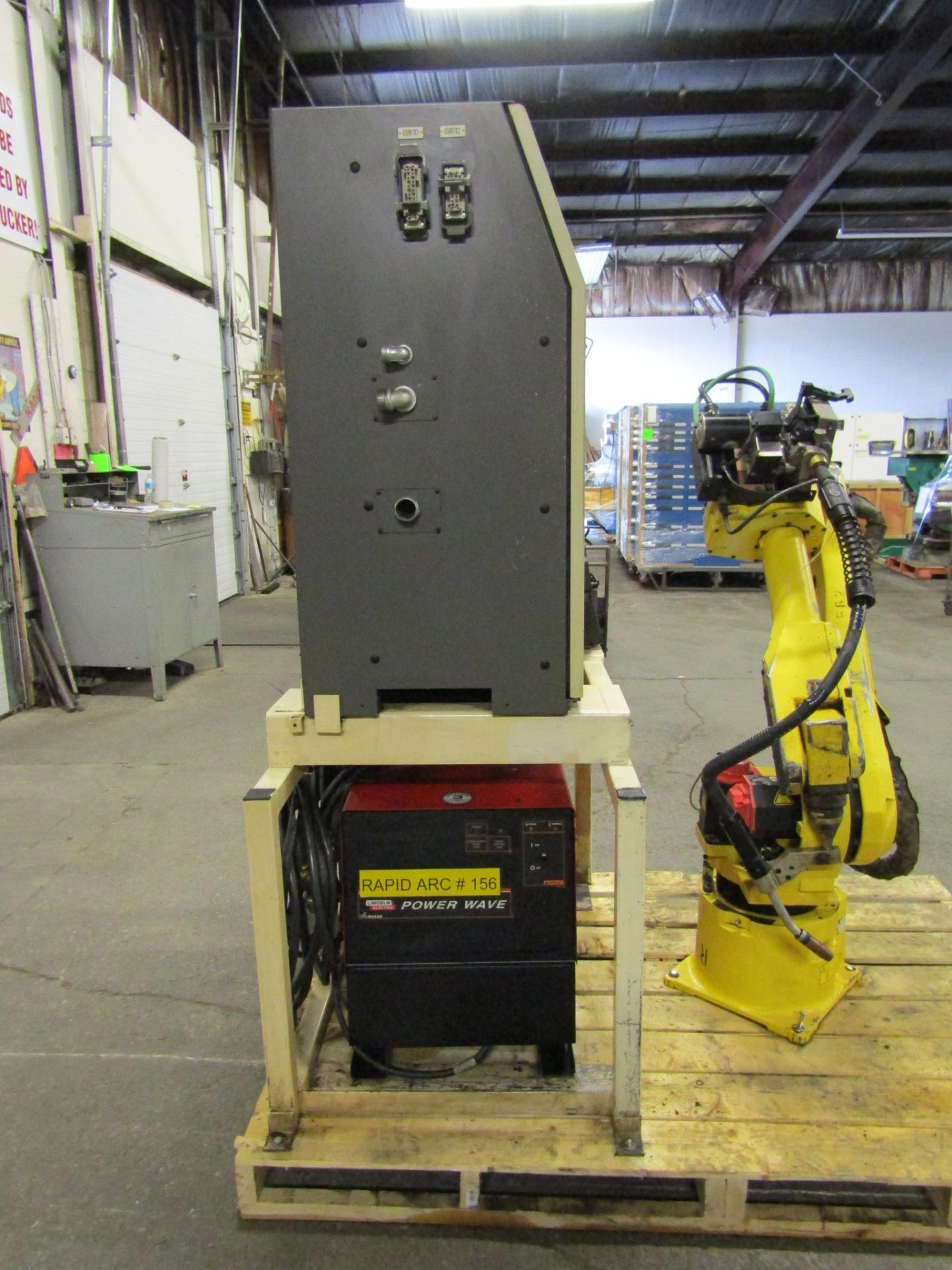 Fanuc Arcmate 120iB Welding Robot with RJ3iB Controller, teach pendant control, Lincoln Powerwave - Image 3 of 4