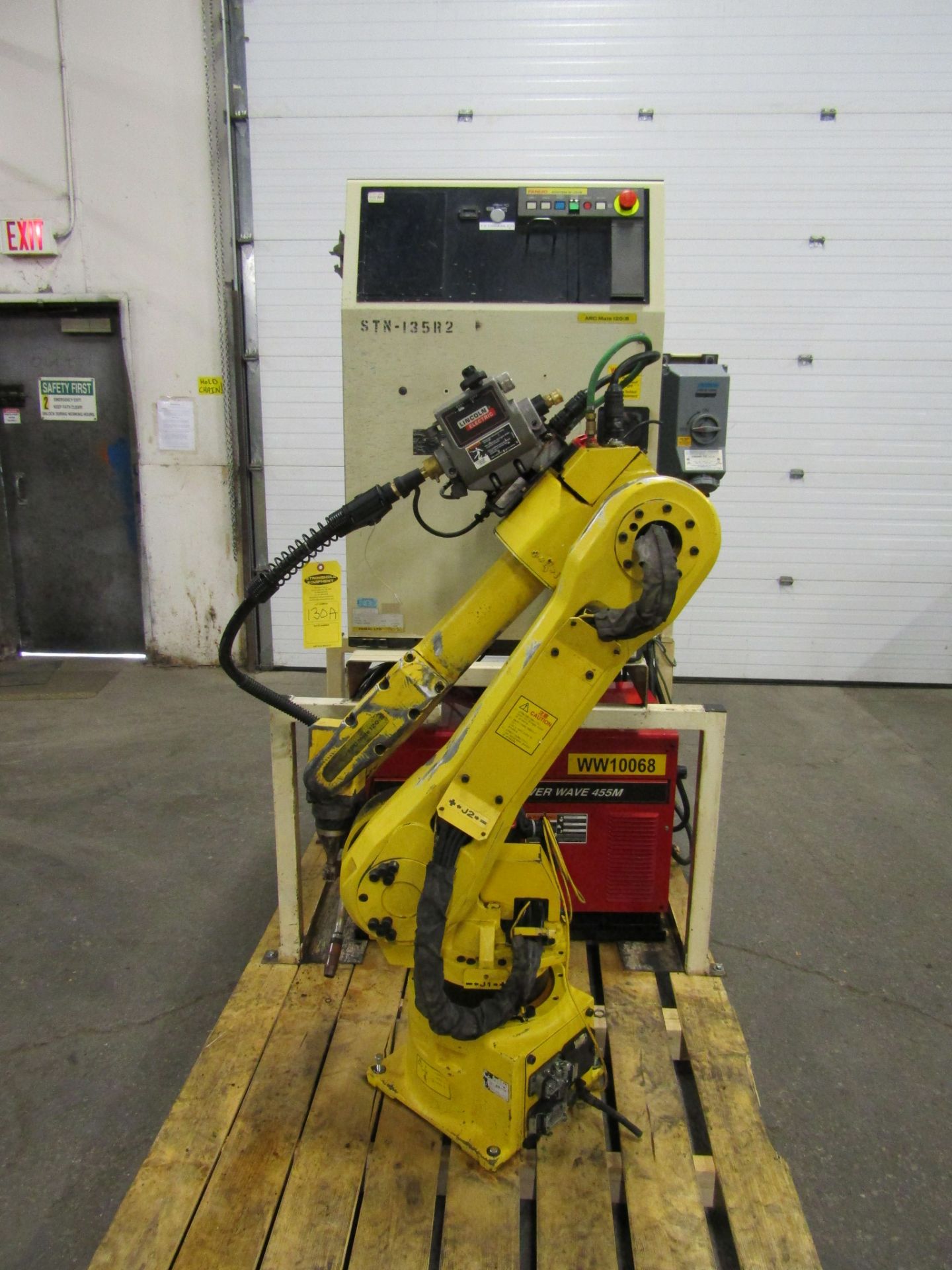 Fanuc Arcmate 120iB Welding Robot with RJ3iB Controller, teach pendant control, Lincoln Powerwave - Image 2 of 4
