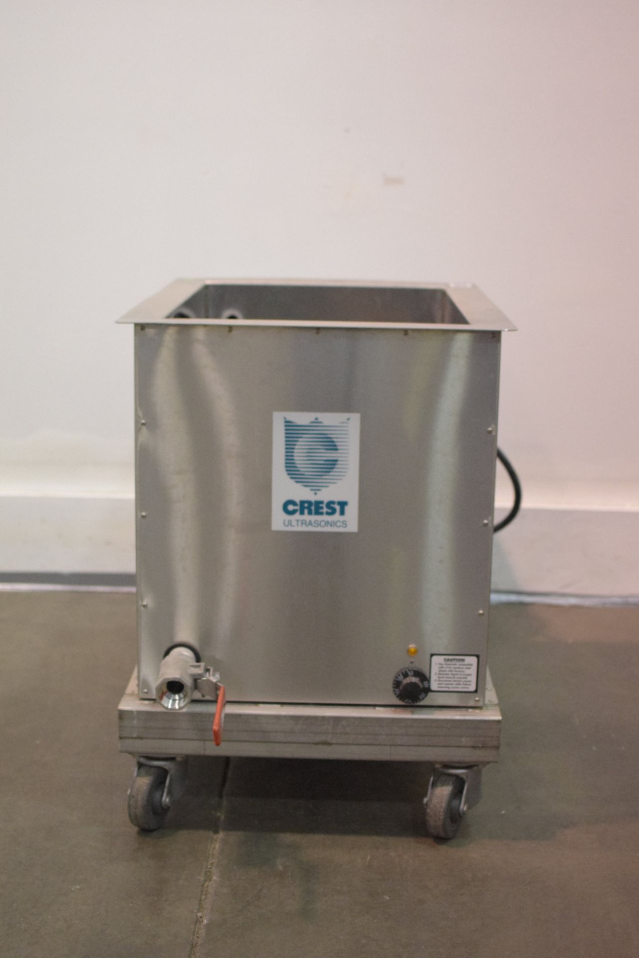 Crest Ultrasonics 4HT1826.18.ST Portable Cleaner - Image 2 of 9