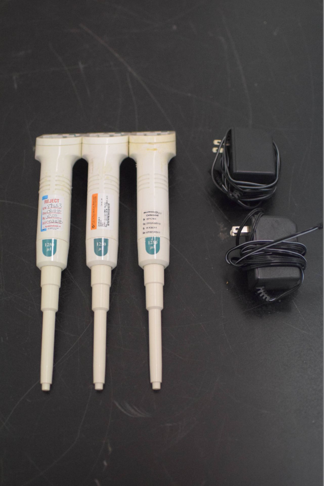 Lot of 3 Matrix Impact 30uL Pipettes