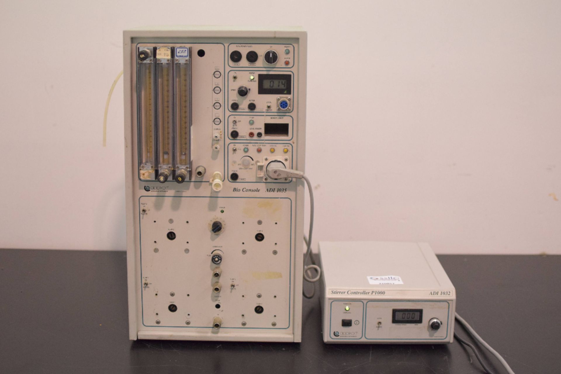 Applikon ADI 1035 Bioreactor Control Console