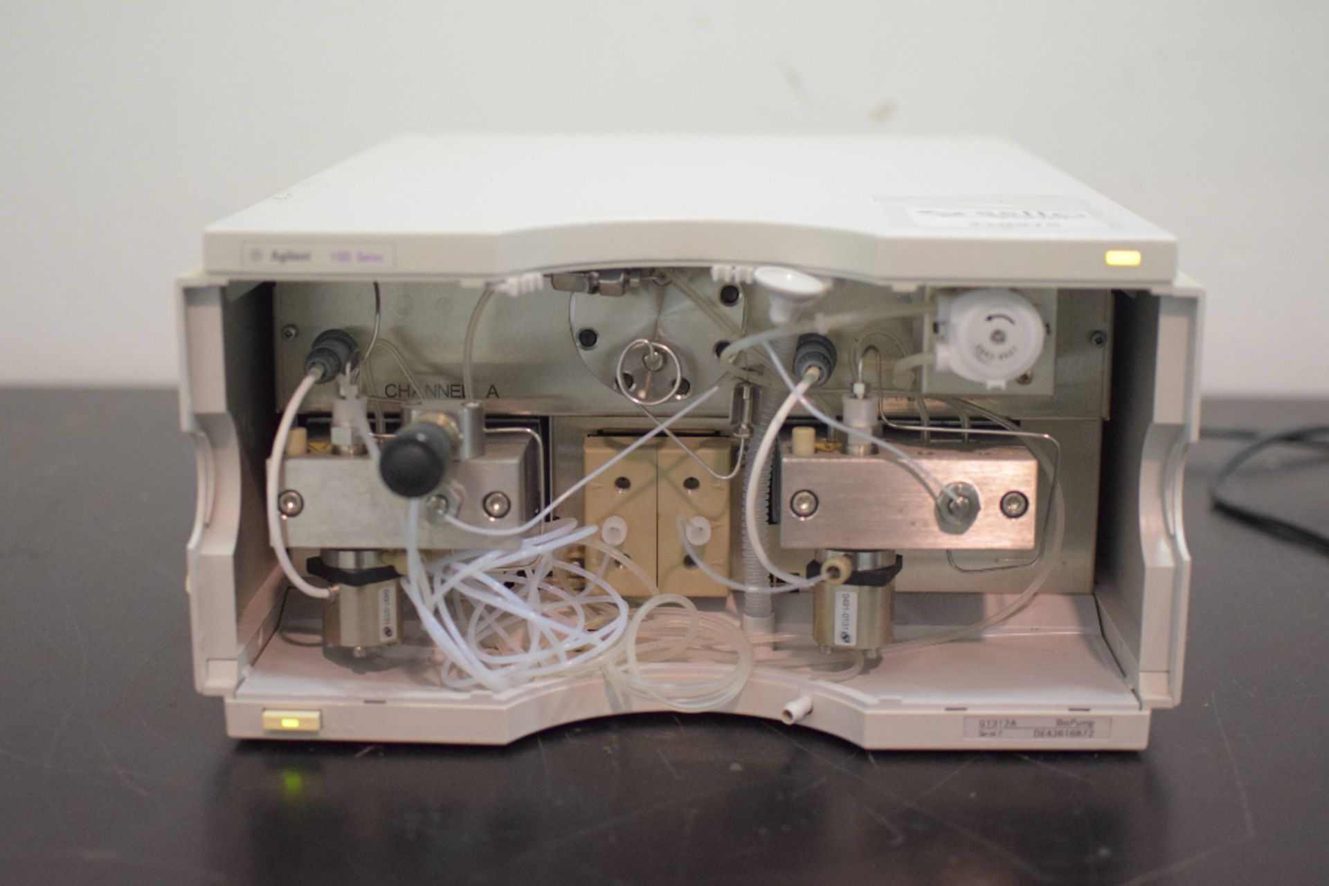 Agilent G1312A 1100 Series Binary Pump - Image 2 of 2