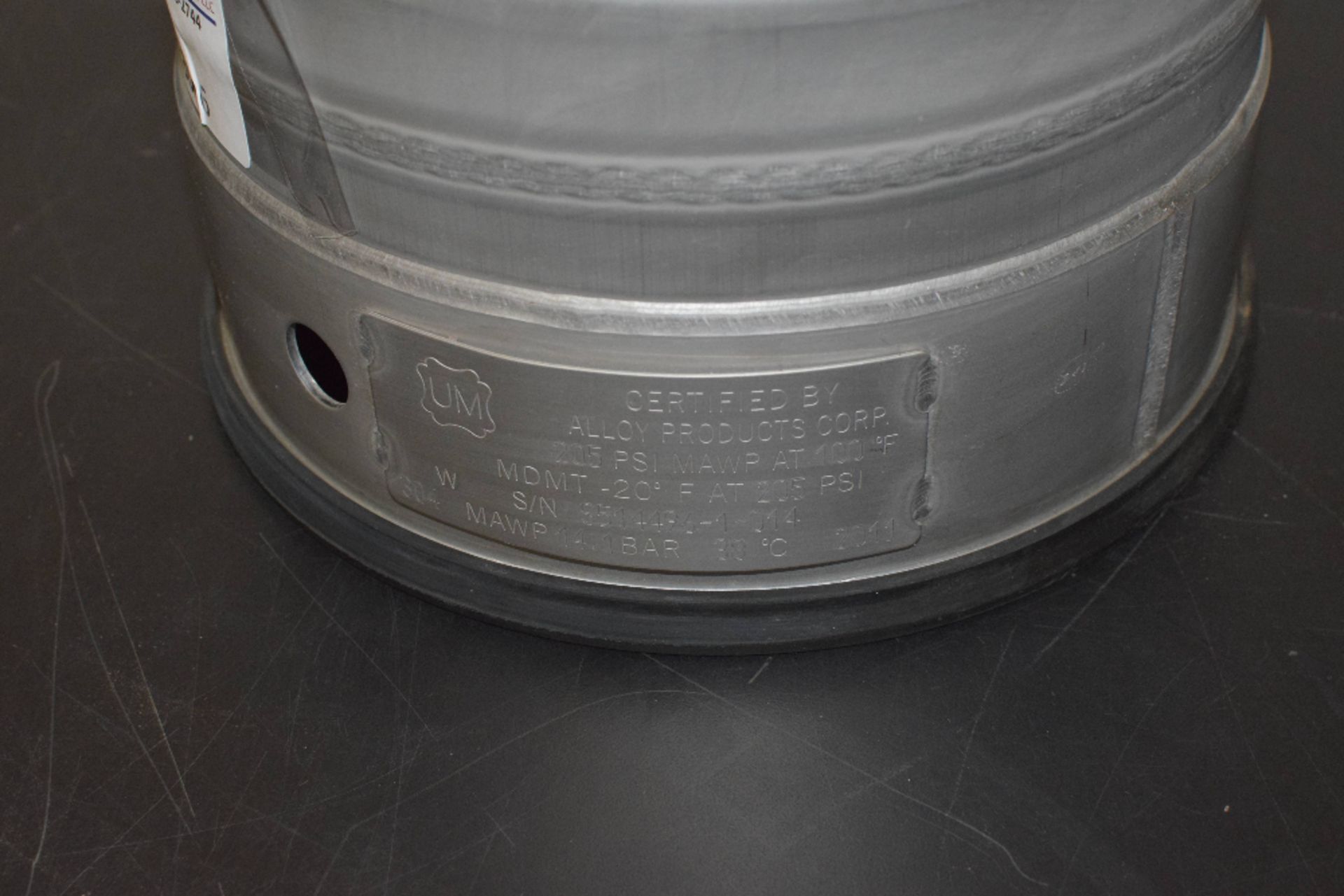 Alloy Products tank - Image 2 of 2