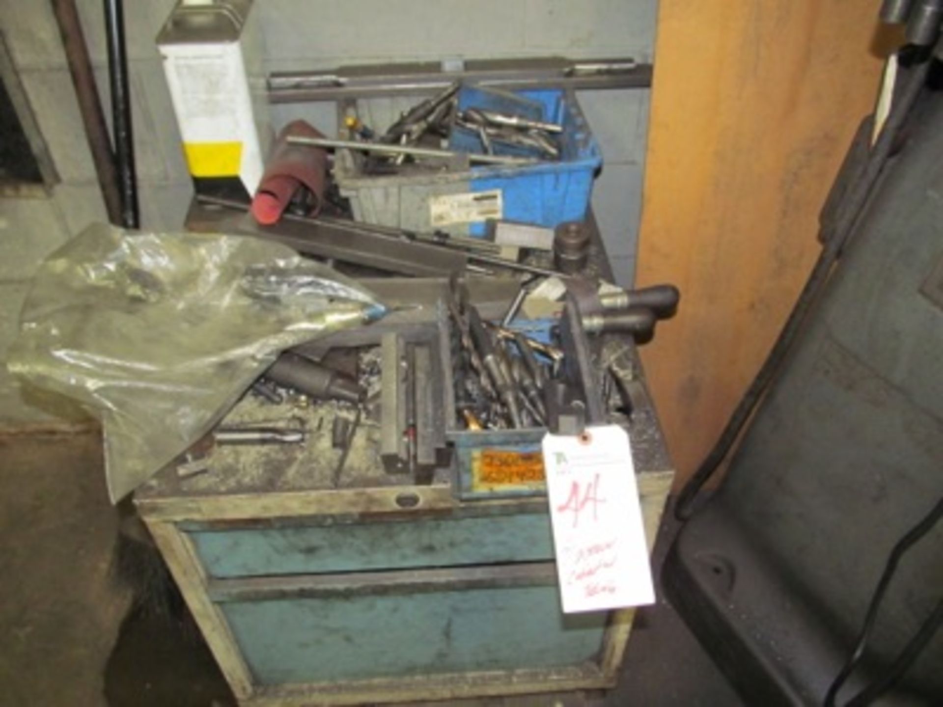 (Lot) Cabinet w/ Tooling & Rack (No Radio)